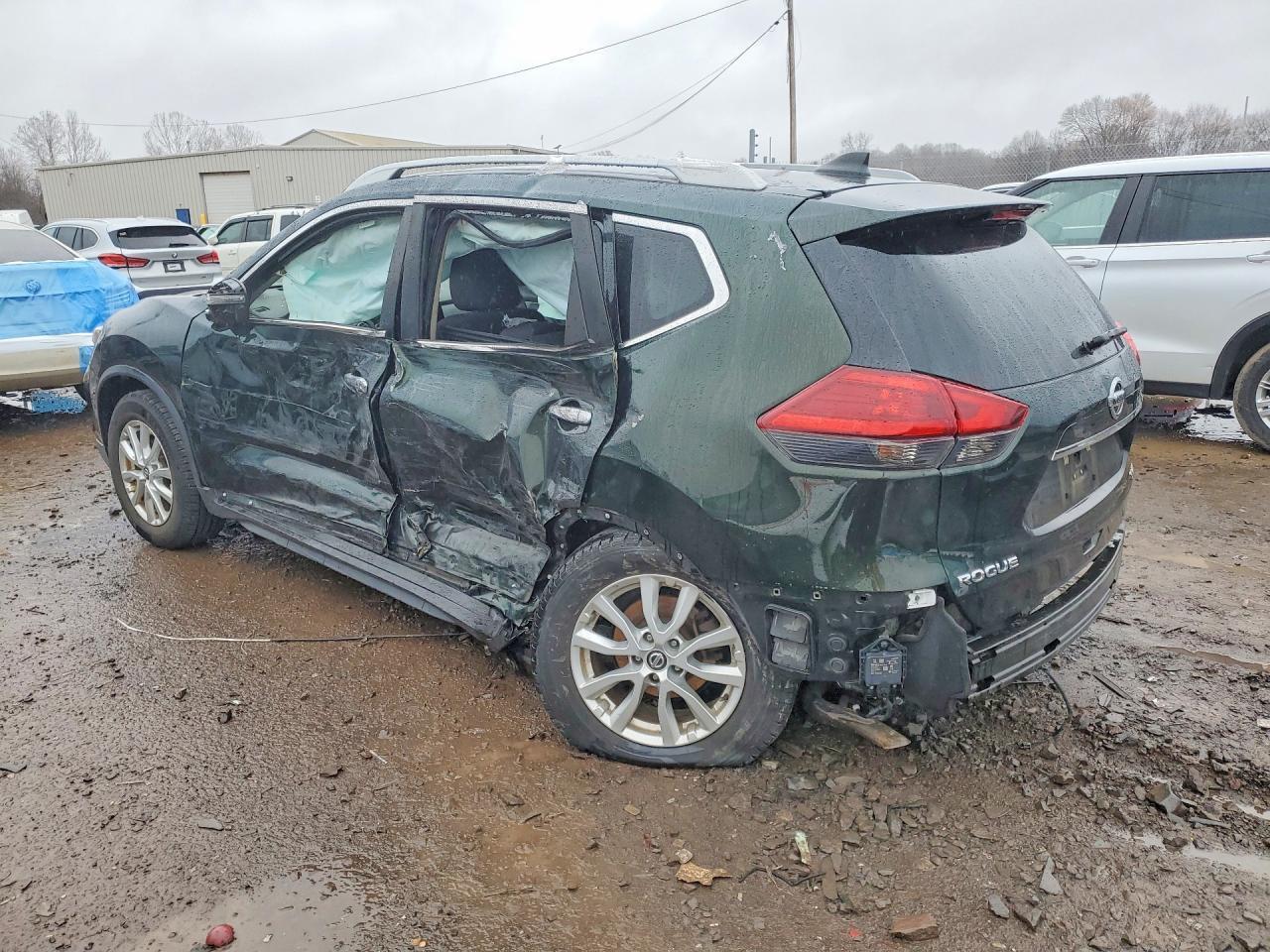 2018 NISSAN ROGUE