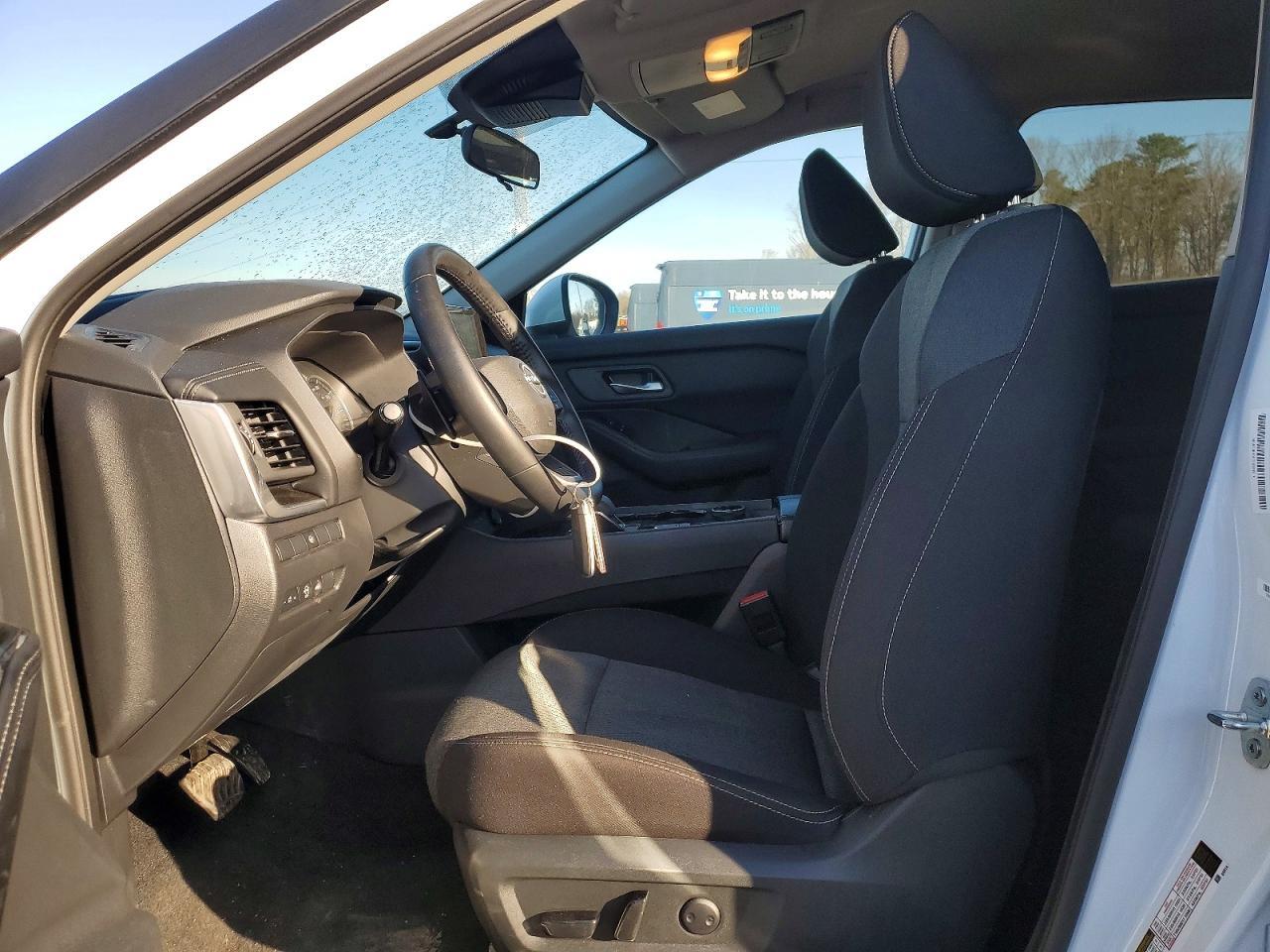 2025 NISSAN ROGUE