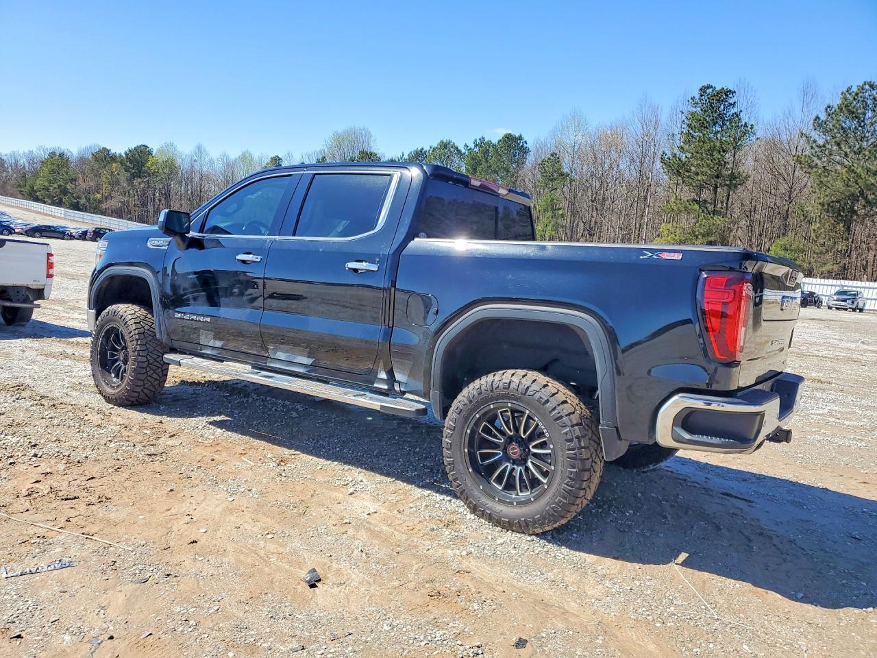 2021 GMC Sierra