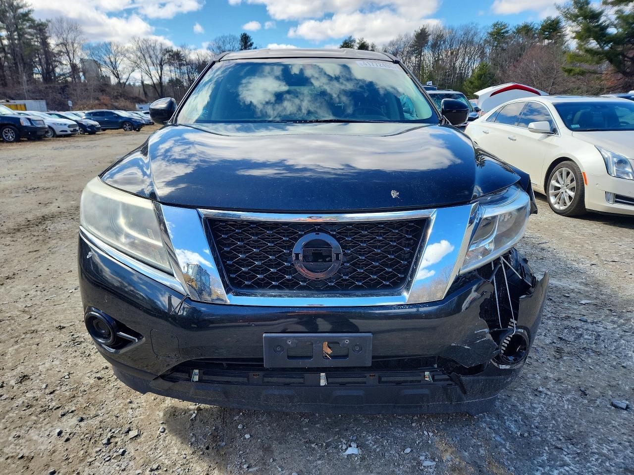 2015 NISSAN PATHFINDER