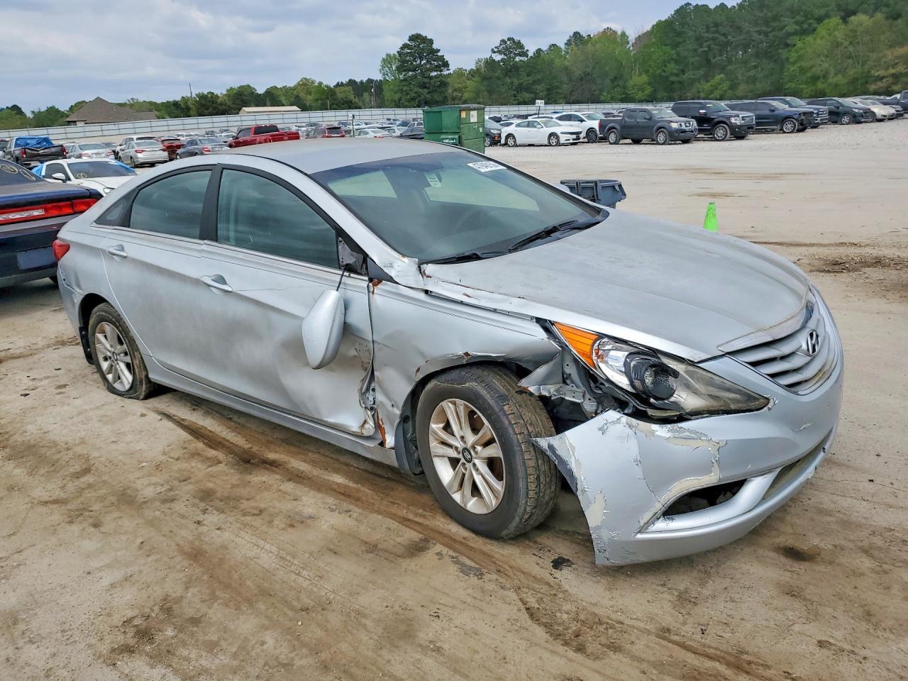 2013 HYUNDAI SONATA