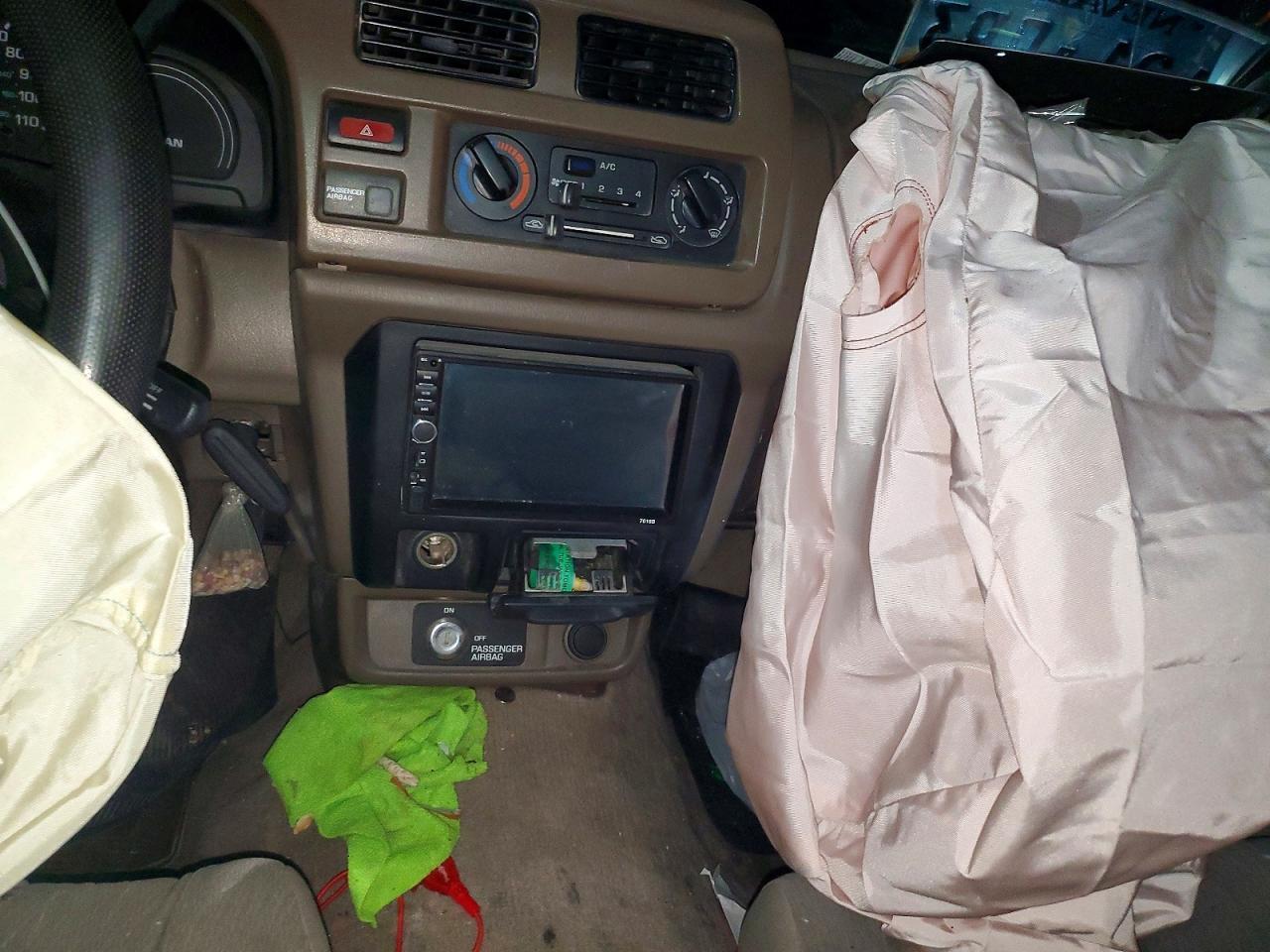 1998 NISSAN Frontier