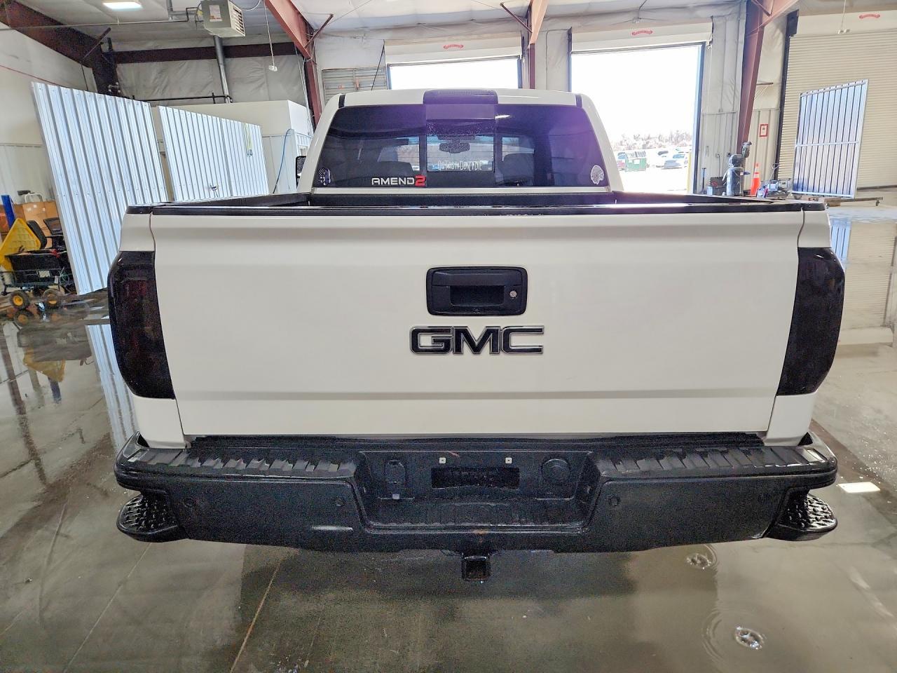 2018 GMC Sierra