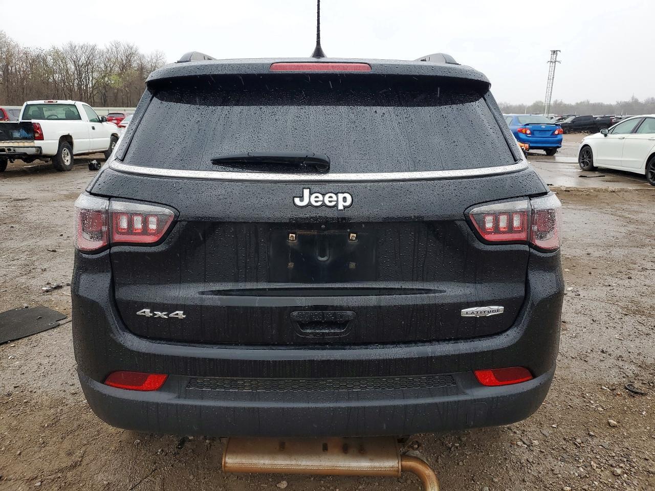2022 JEEP Compass