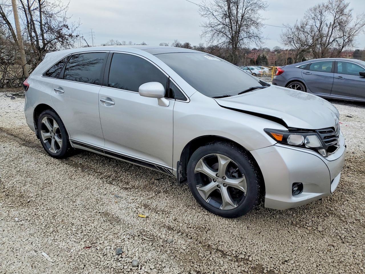 2012 TOYOTA VENZA