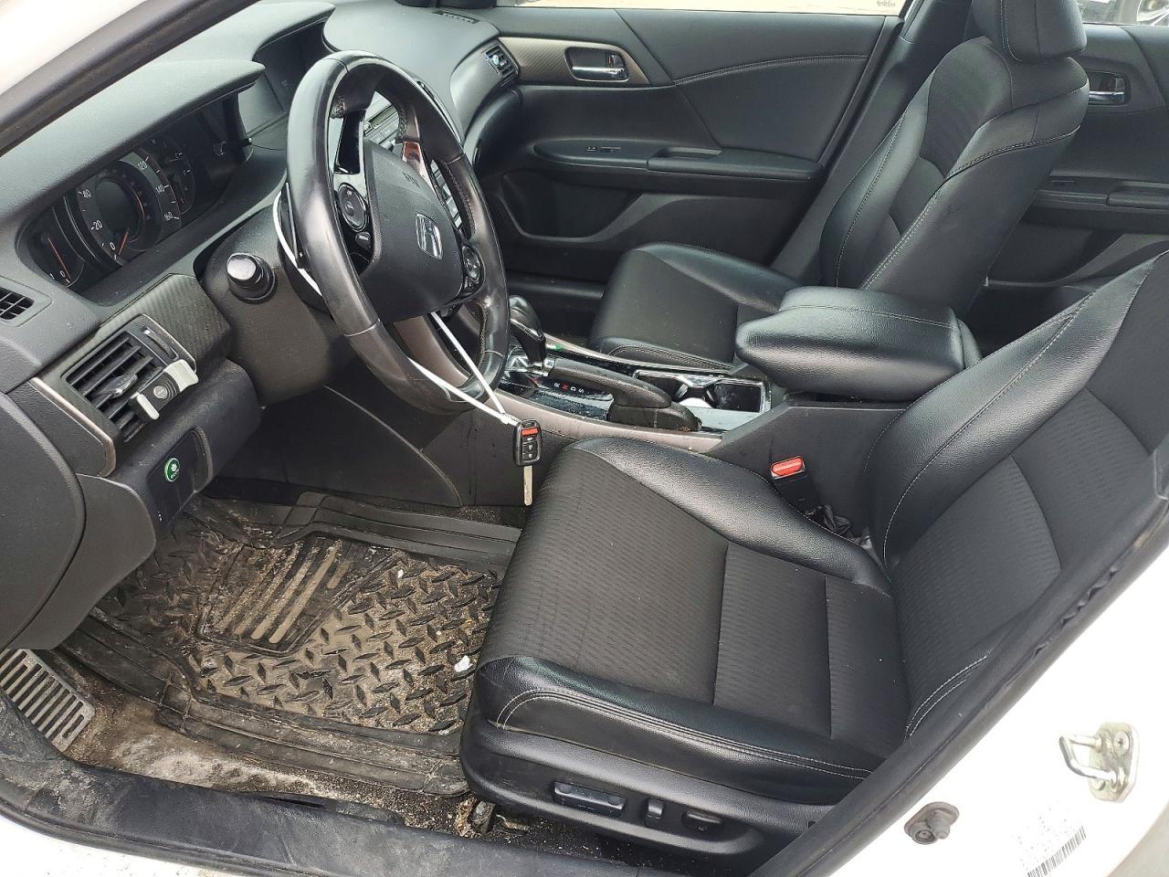 2016 HONDA ACCORD