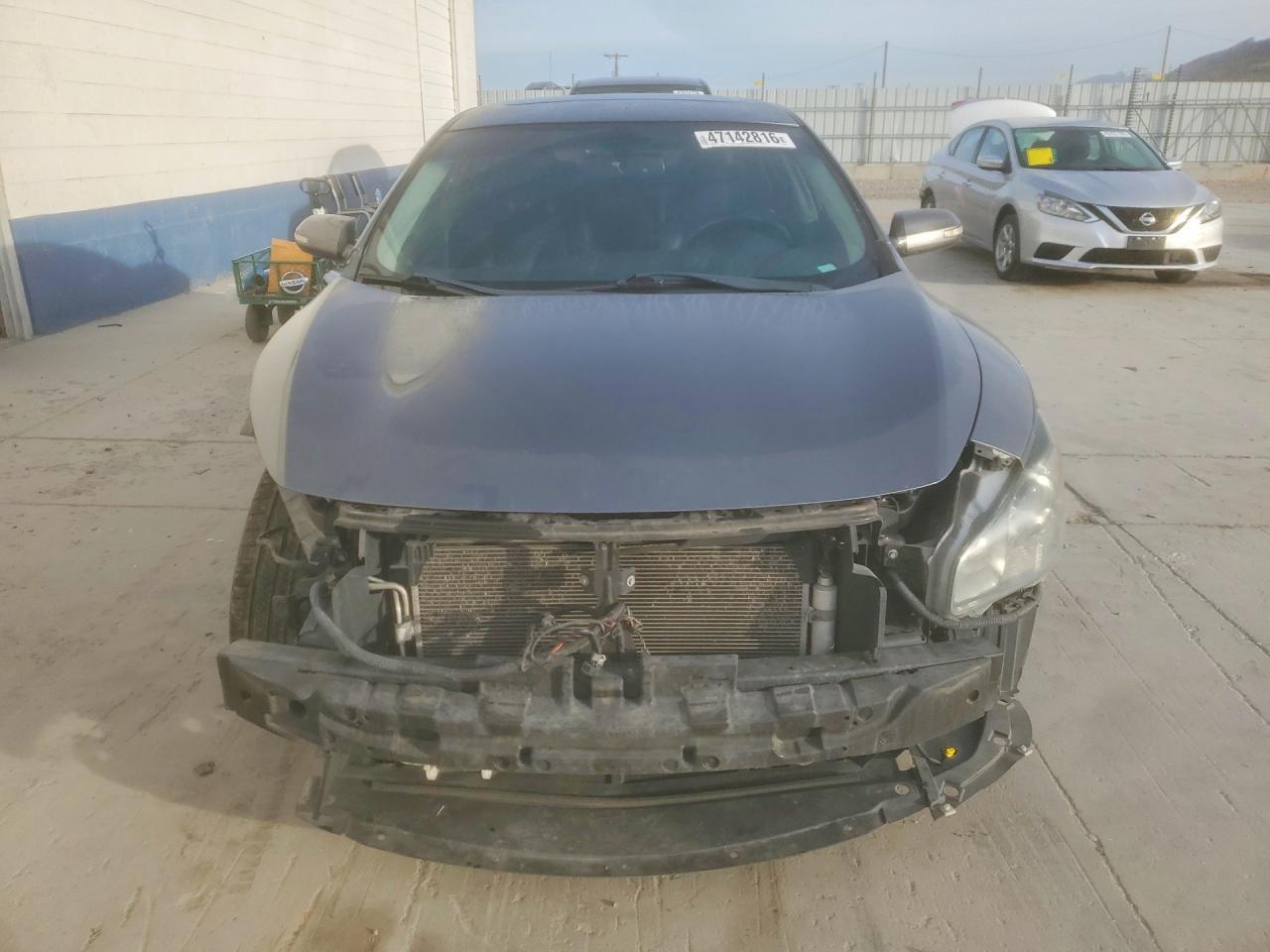 2014 NISSAN Maxima