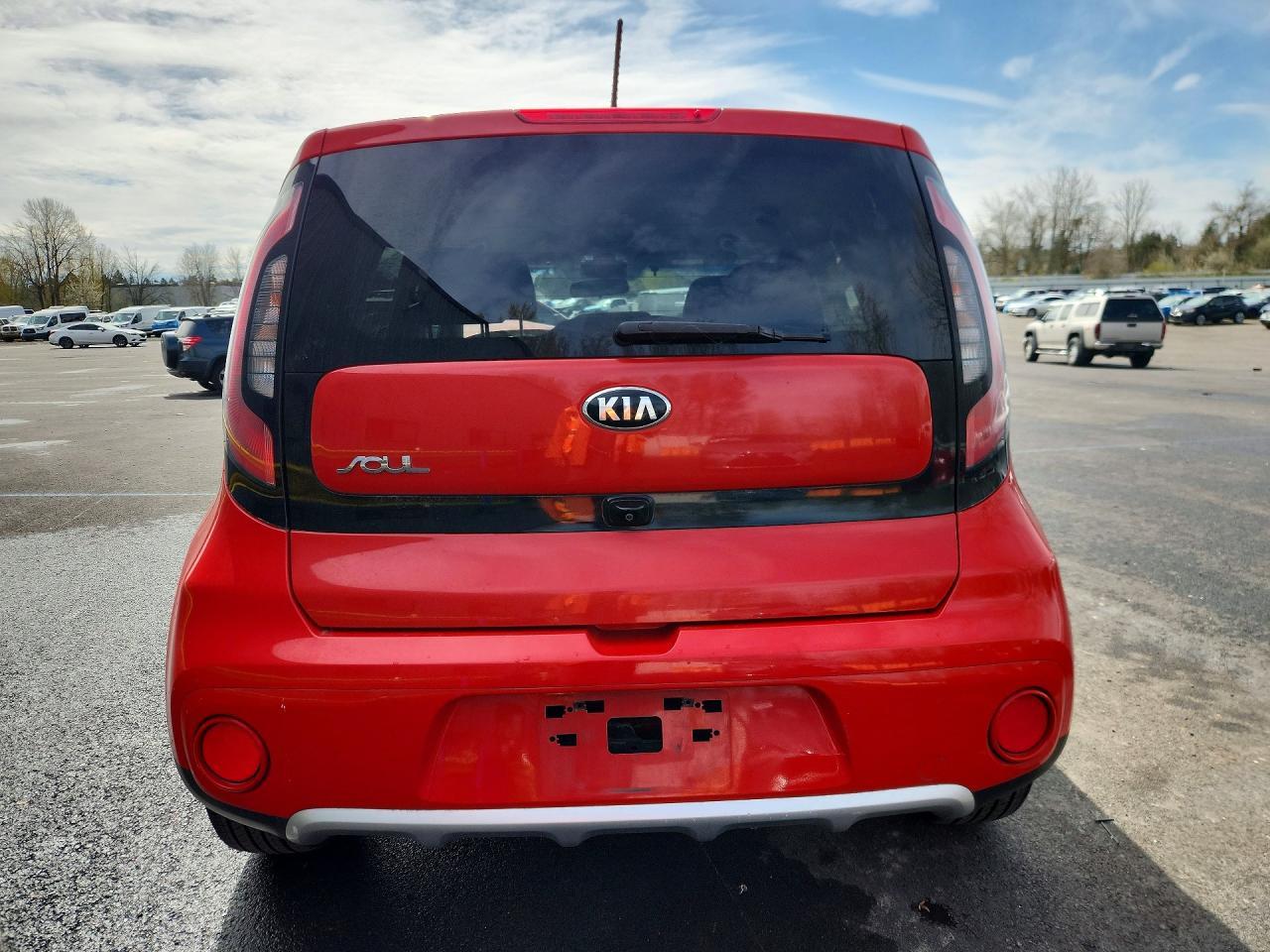 2018 KIA SOUL