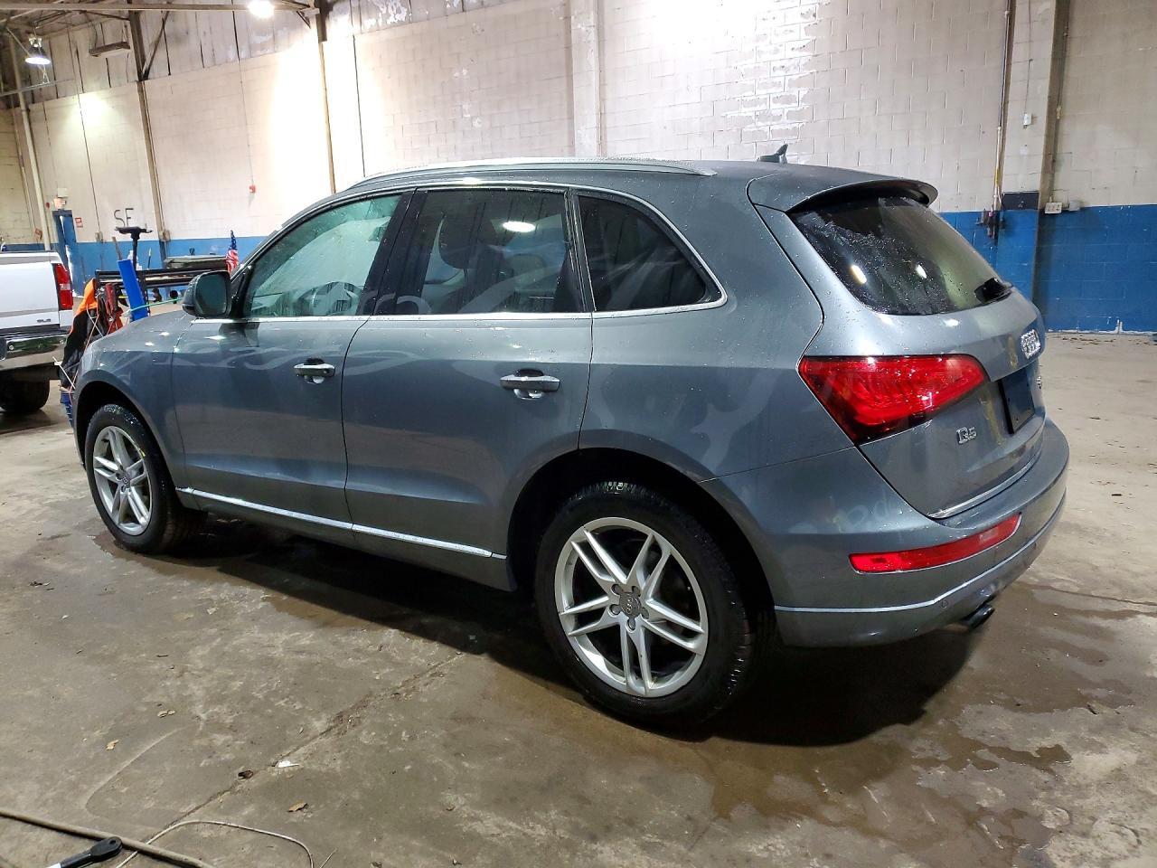 2015 AUDI Q5