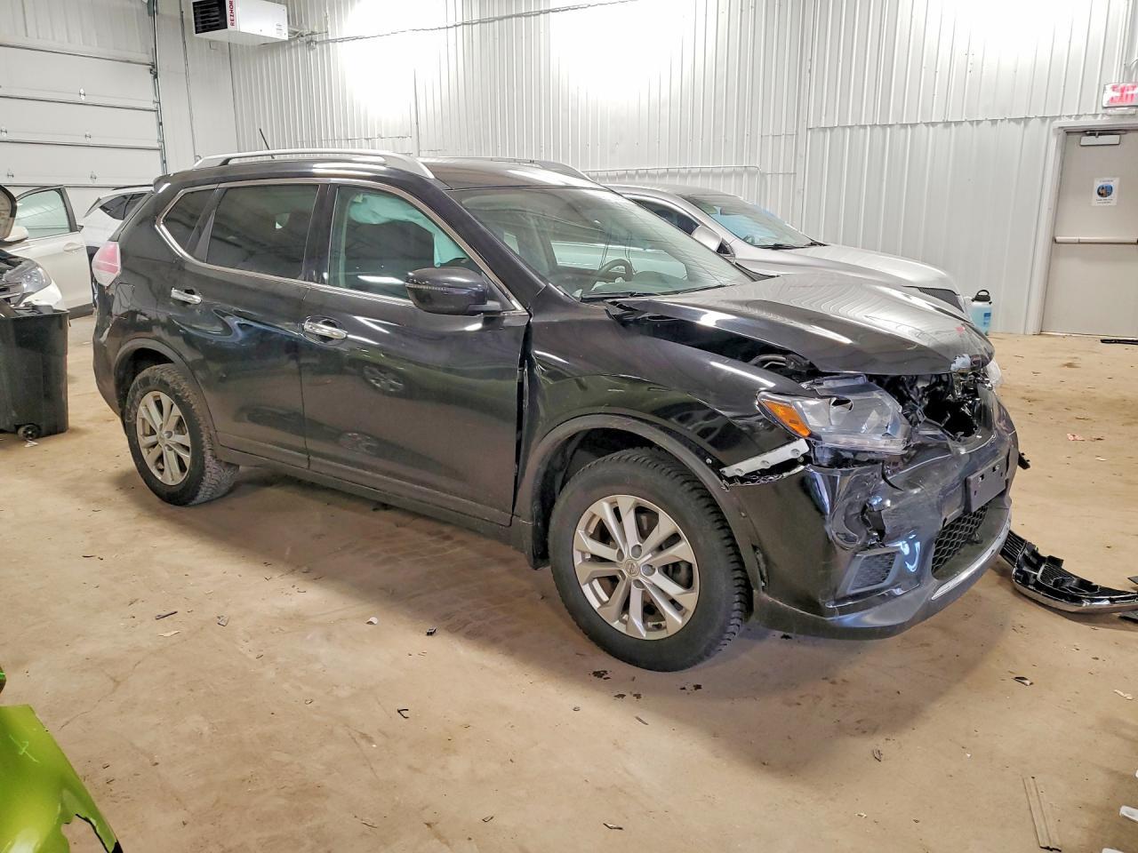 2016 NISSAN ROGUE
