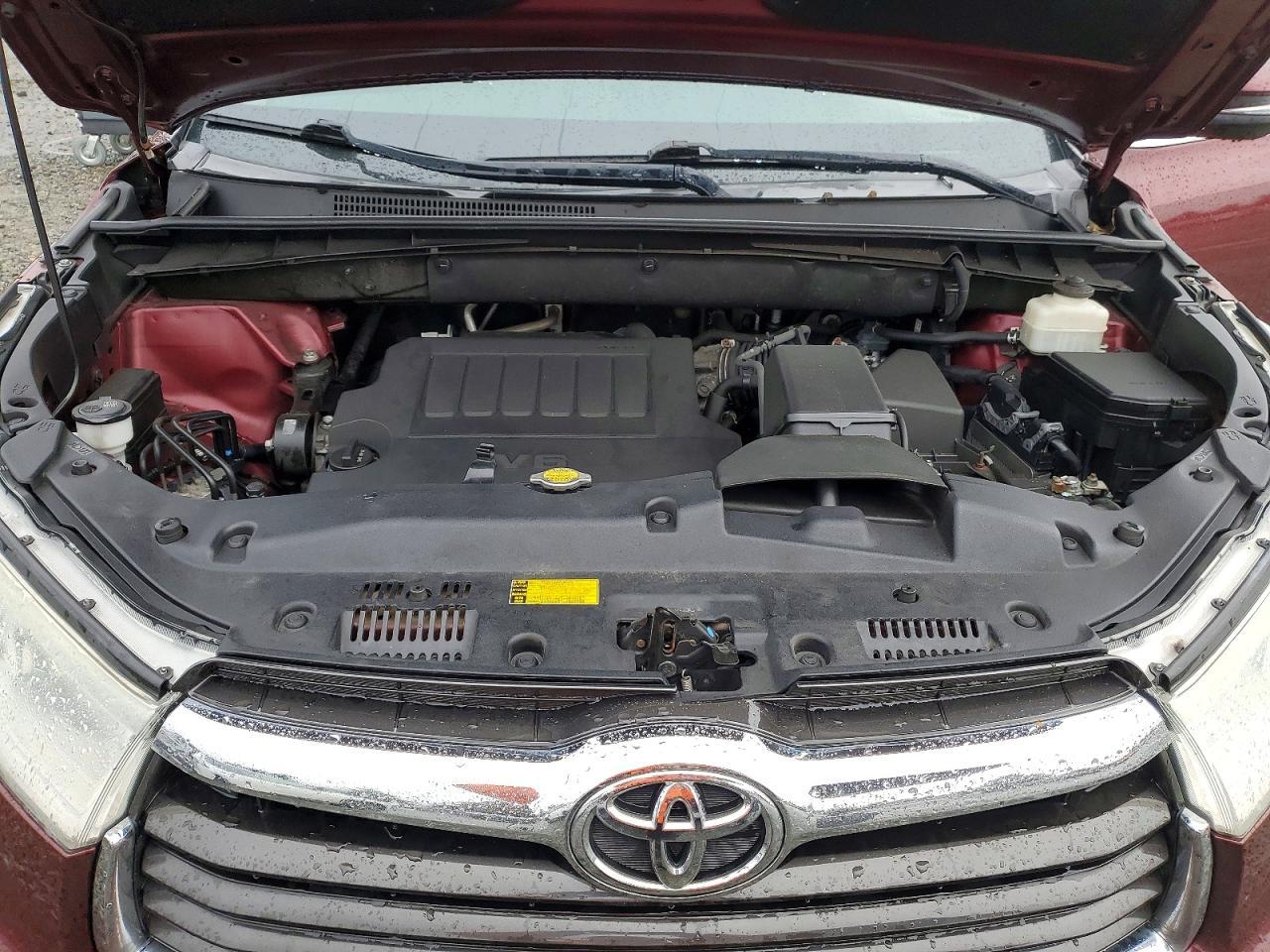 2014 TOYOTA HIGHLANDER