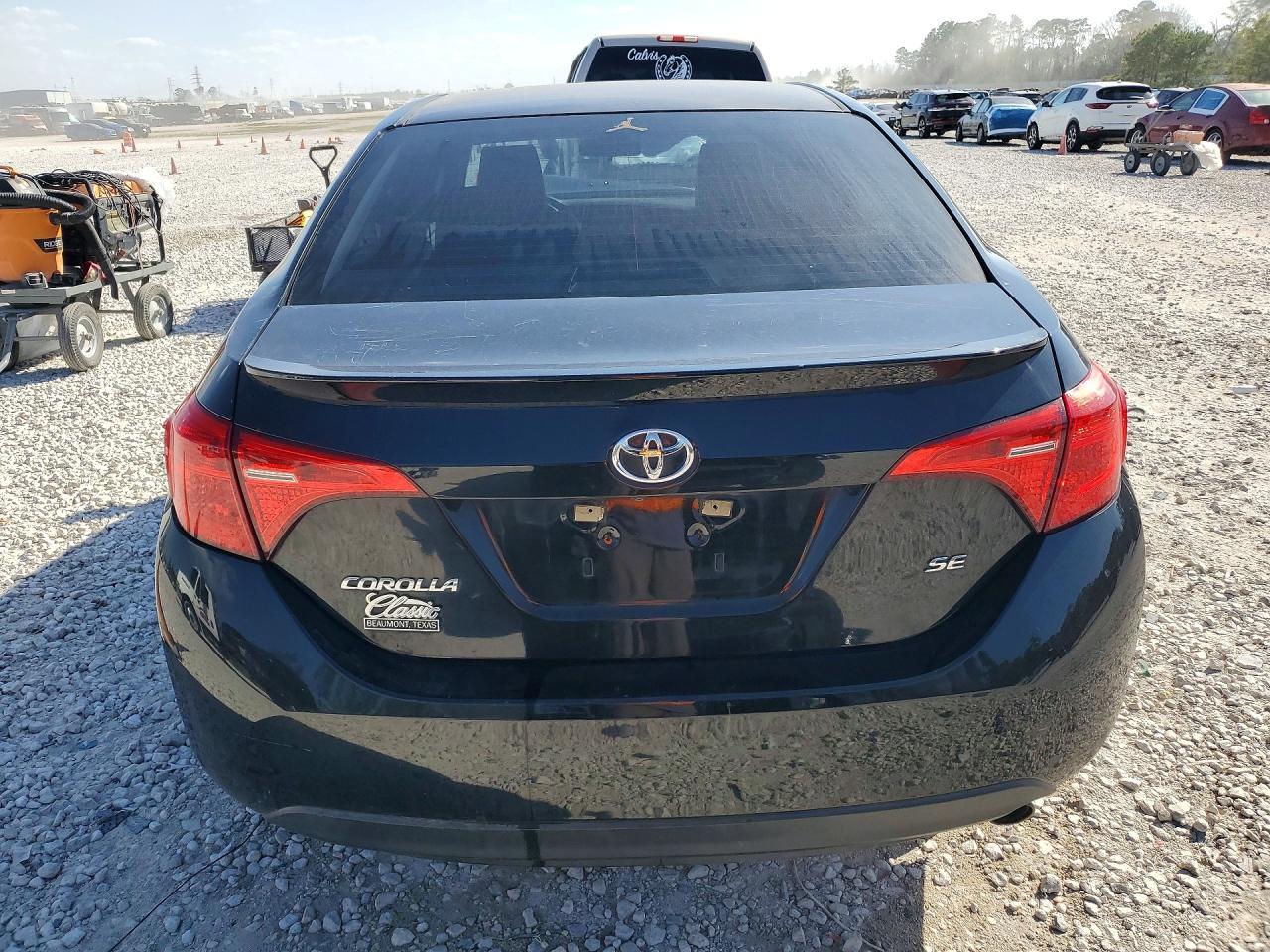 2018 TOYOTA COROLLA