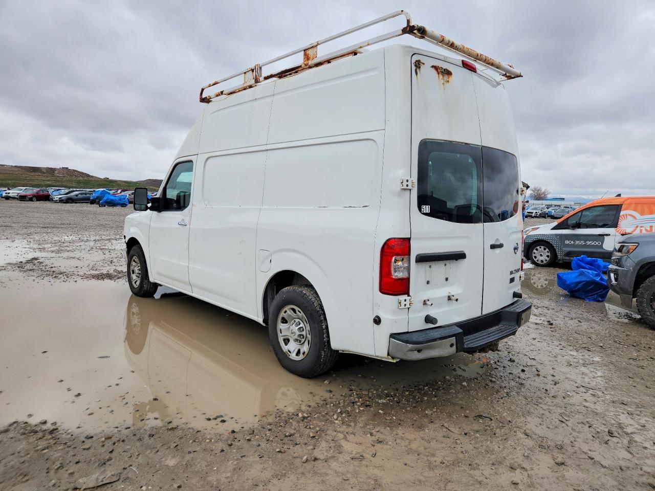2012 NISSAN NV 2500