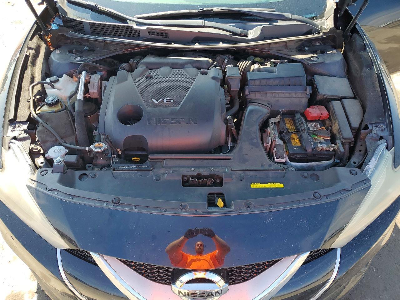 2017 NISSAN Maxima