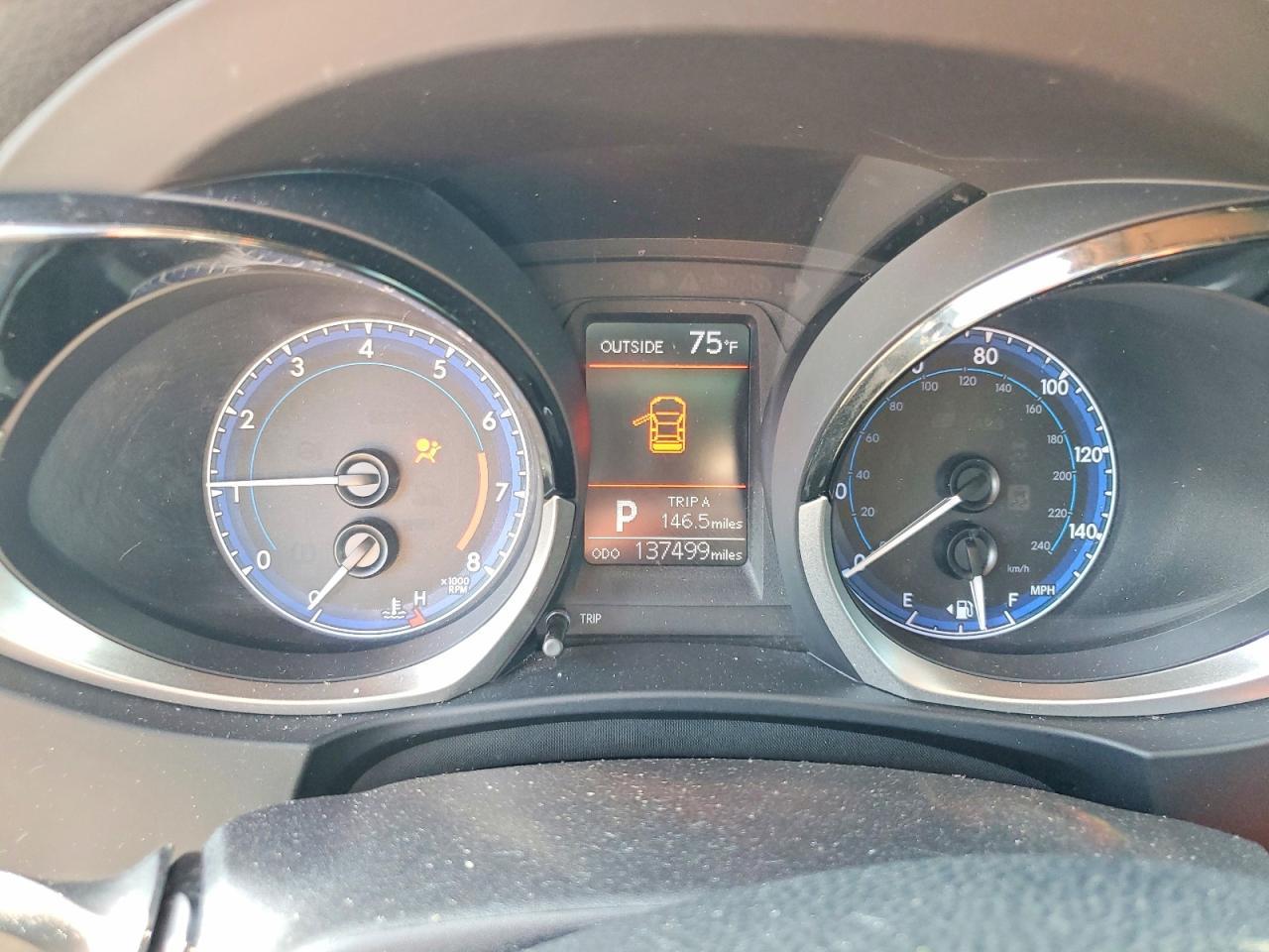 2016 TOYOTA COROLLA