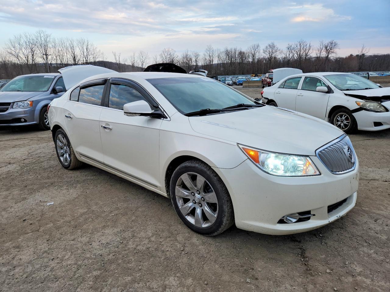 2011 BUICK LACROSSE