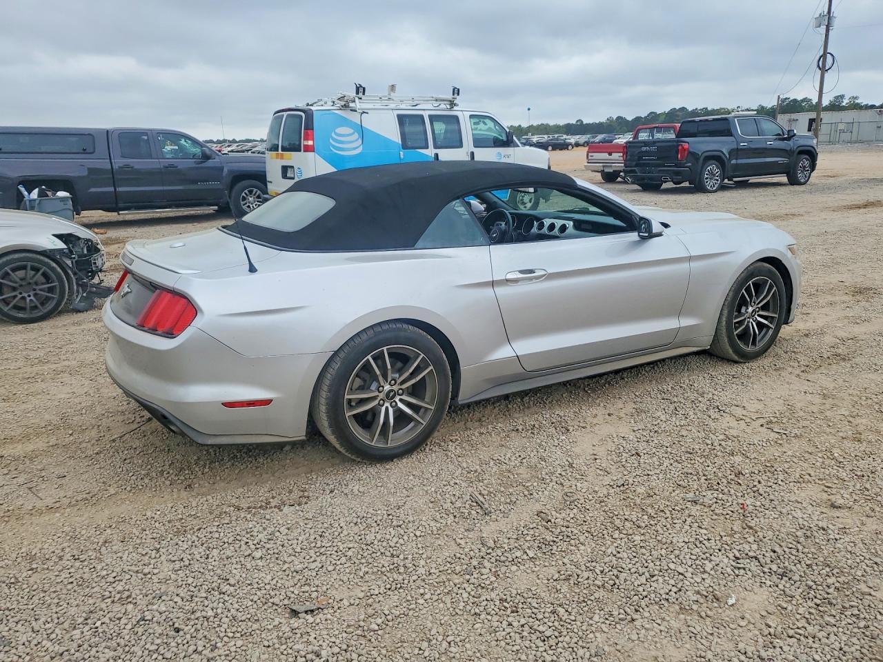 2016 FORD MUSTANG