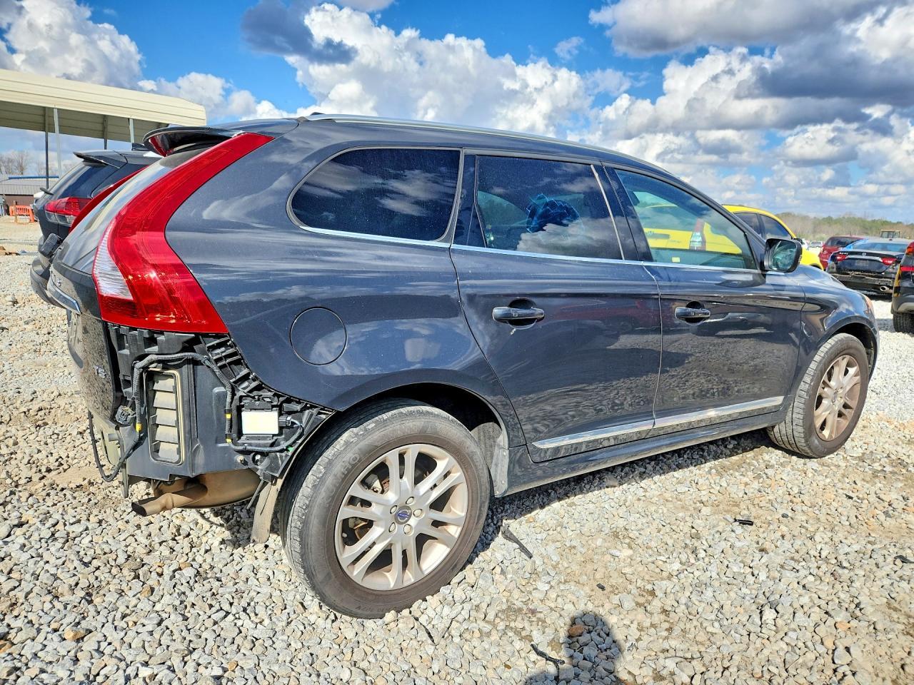2016 VOLVO XC60