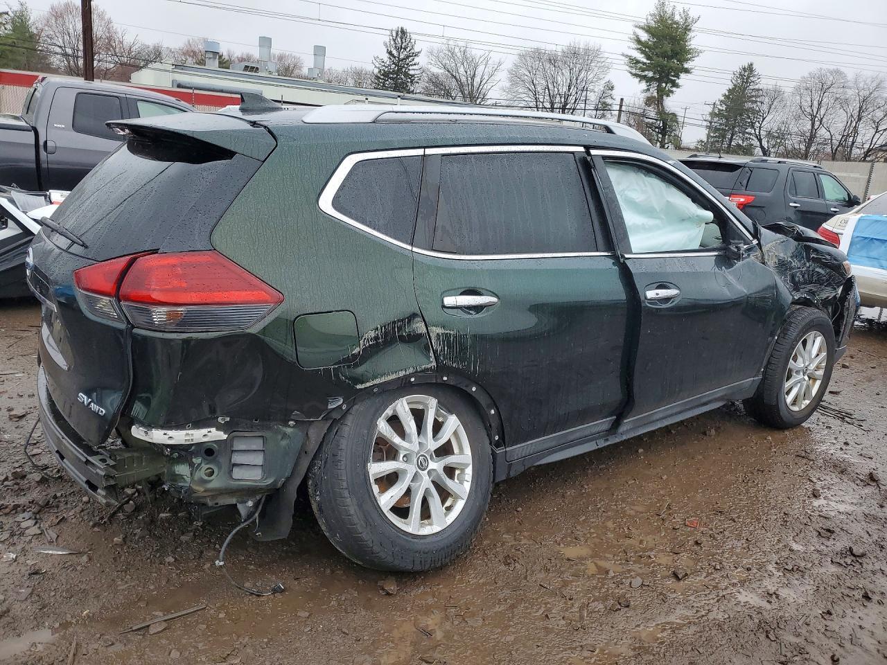 2018 NISSAN ROGUE