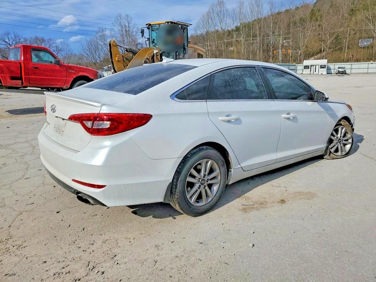 2016 HYUNDAI SONATA