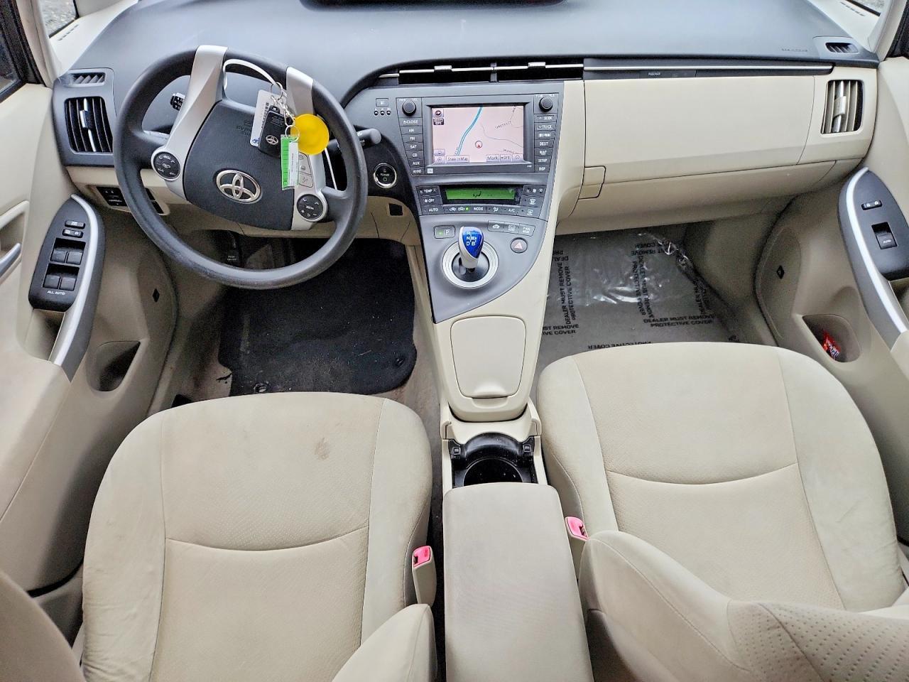2011 TOYOTA PRIUS