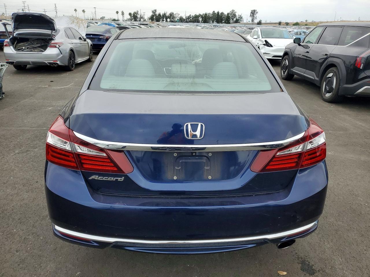 2016 HONDA ACCORD