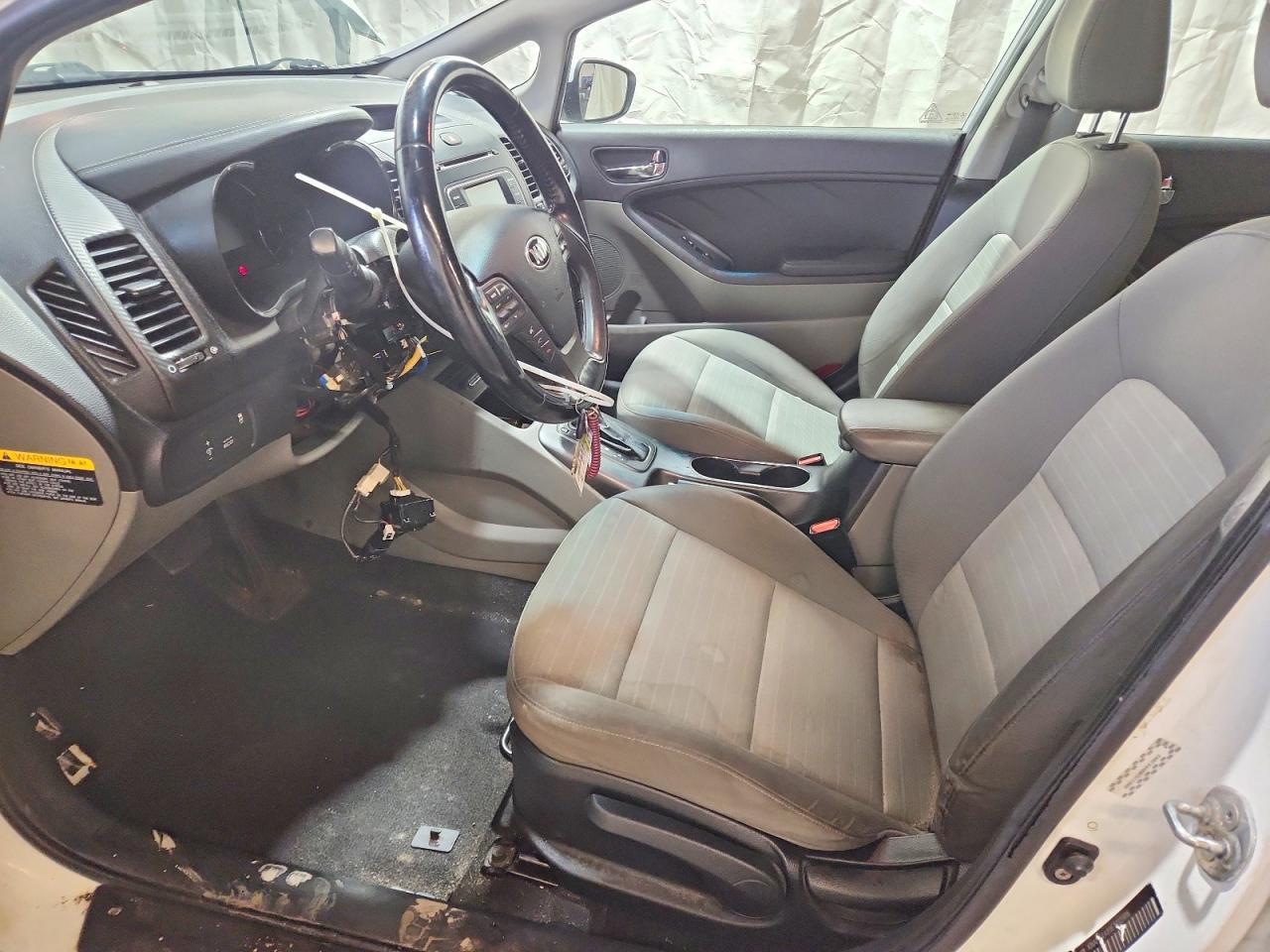 2014 KIA FORTE