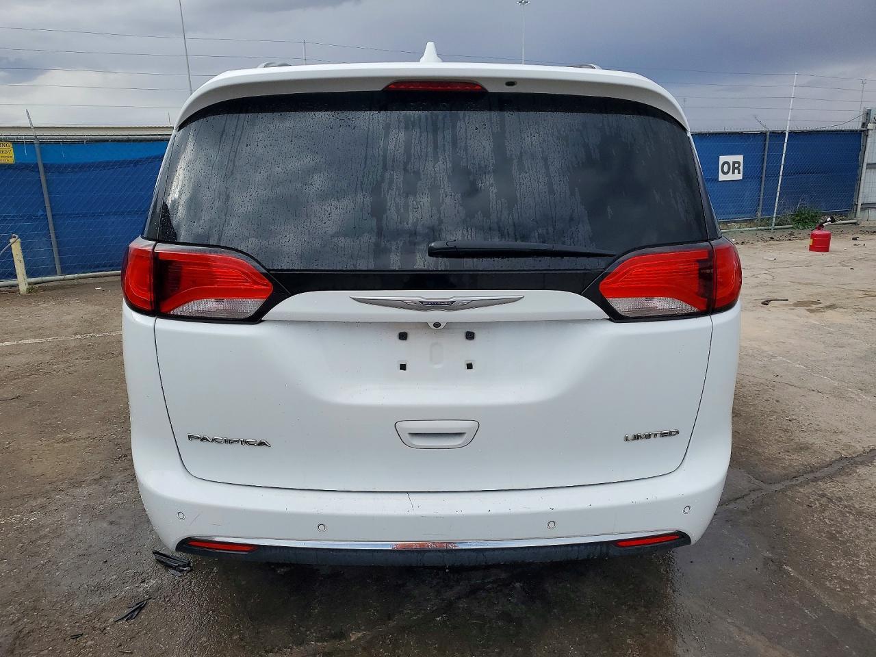 2017 CHRYSLER Pacifica