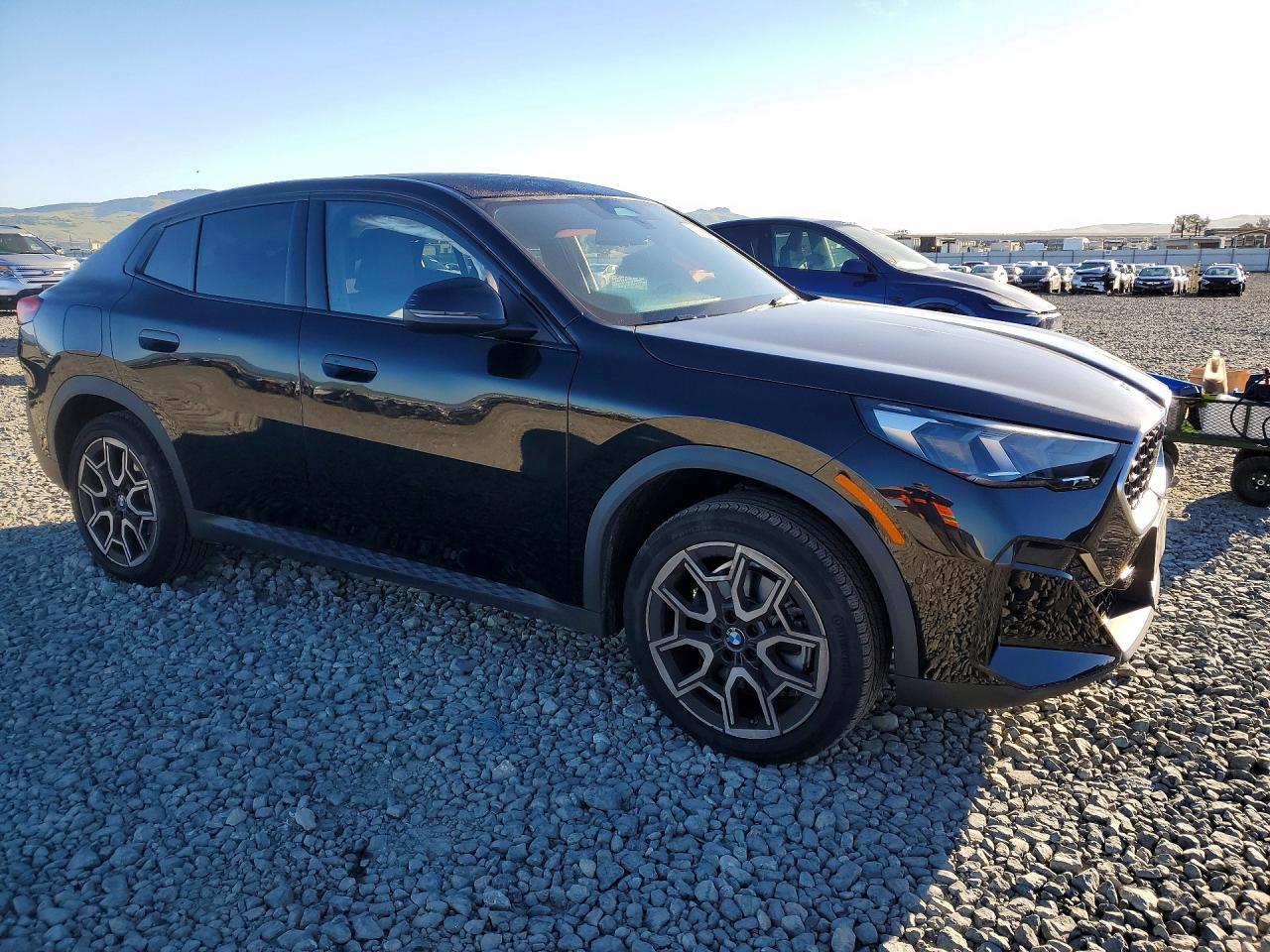 2025 BMW X2