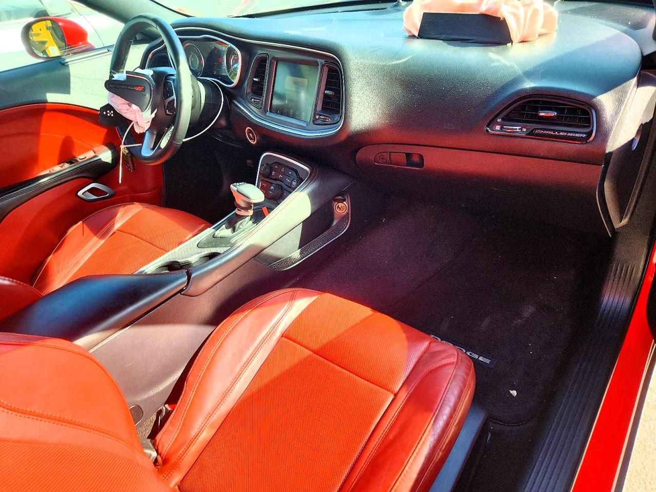 2015 DODGE Challenger