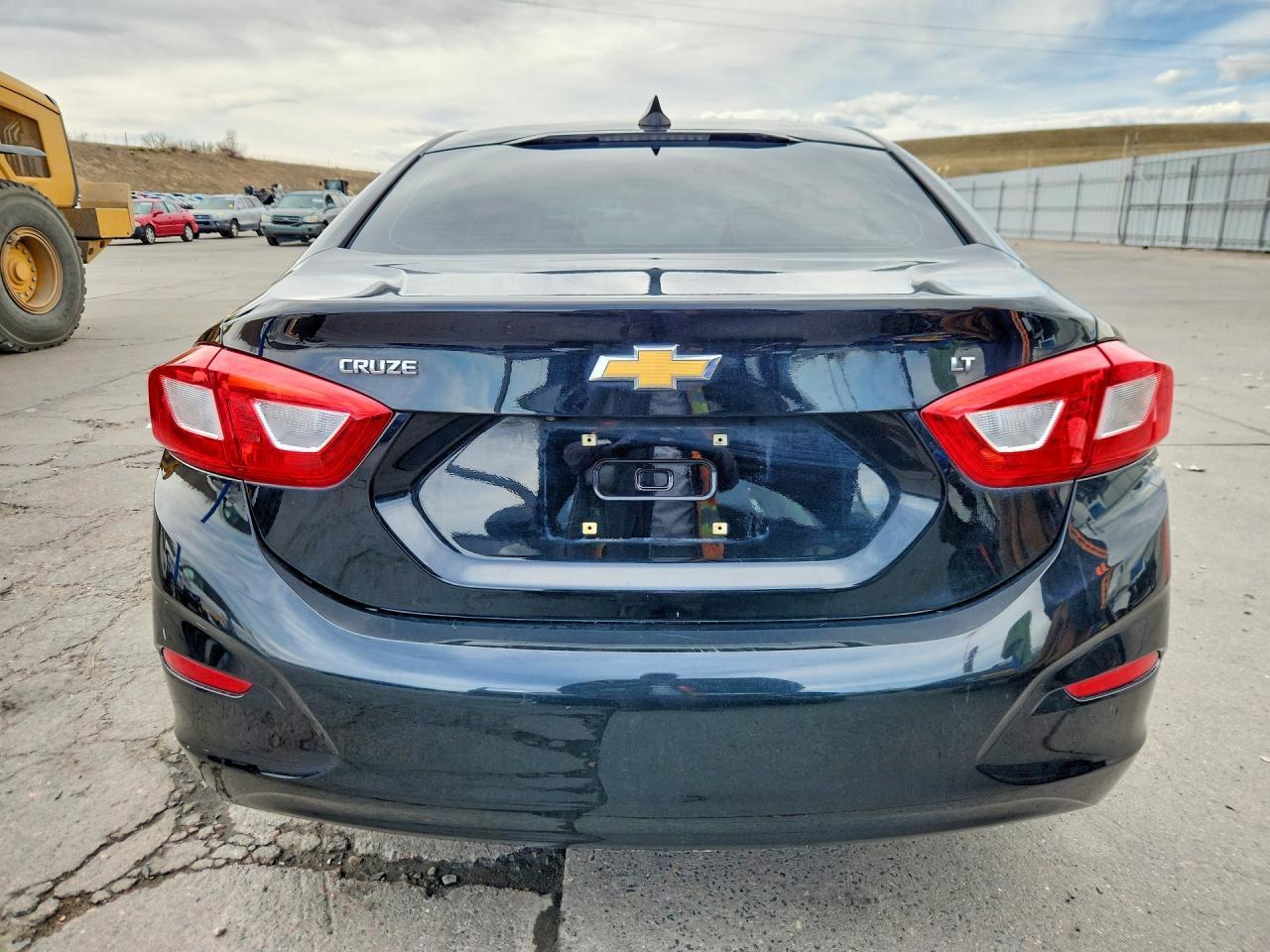 2016 CHEVROLET CRUZE