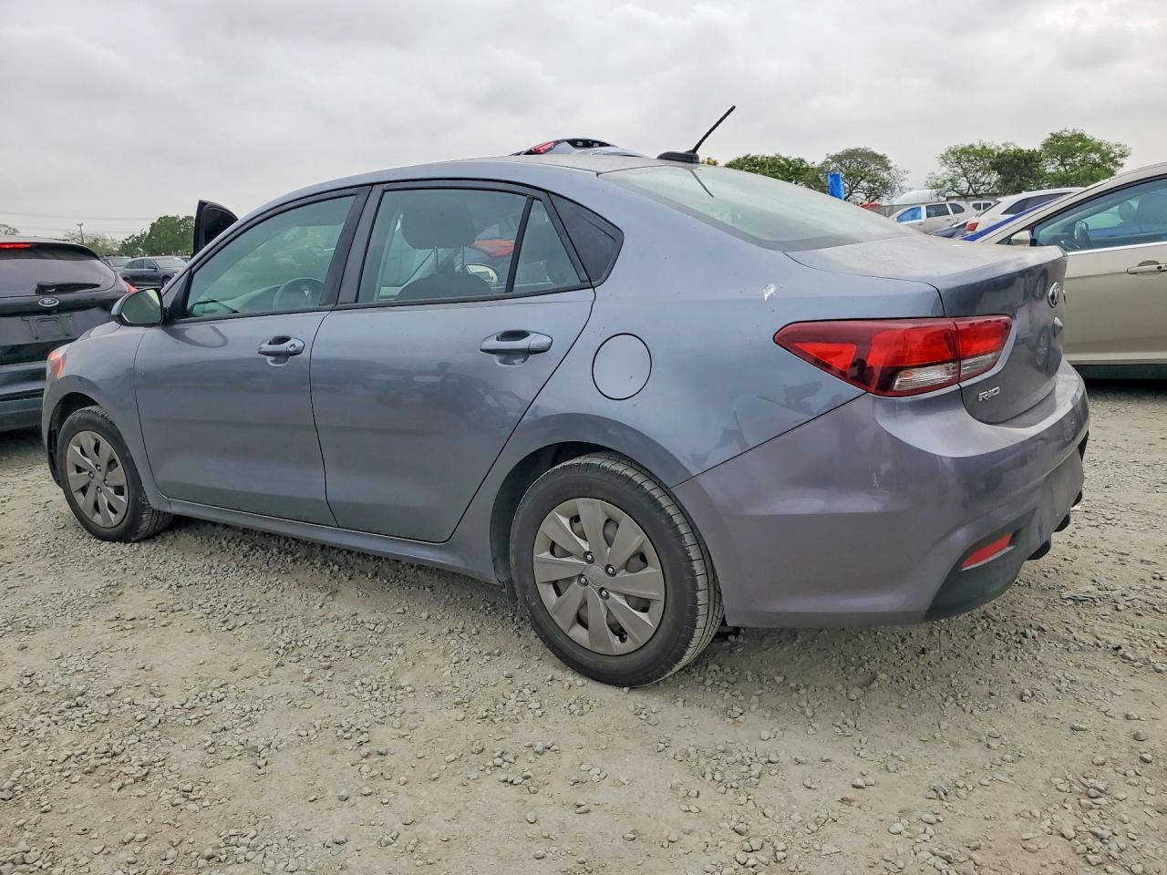 2019 KIA RIO