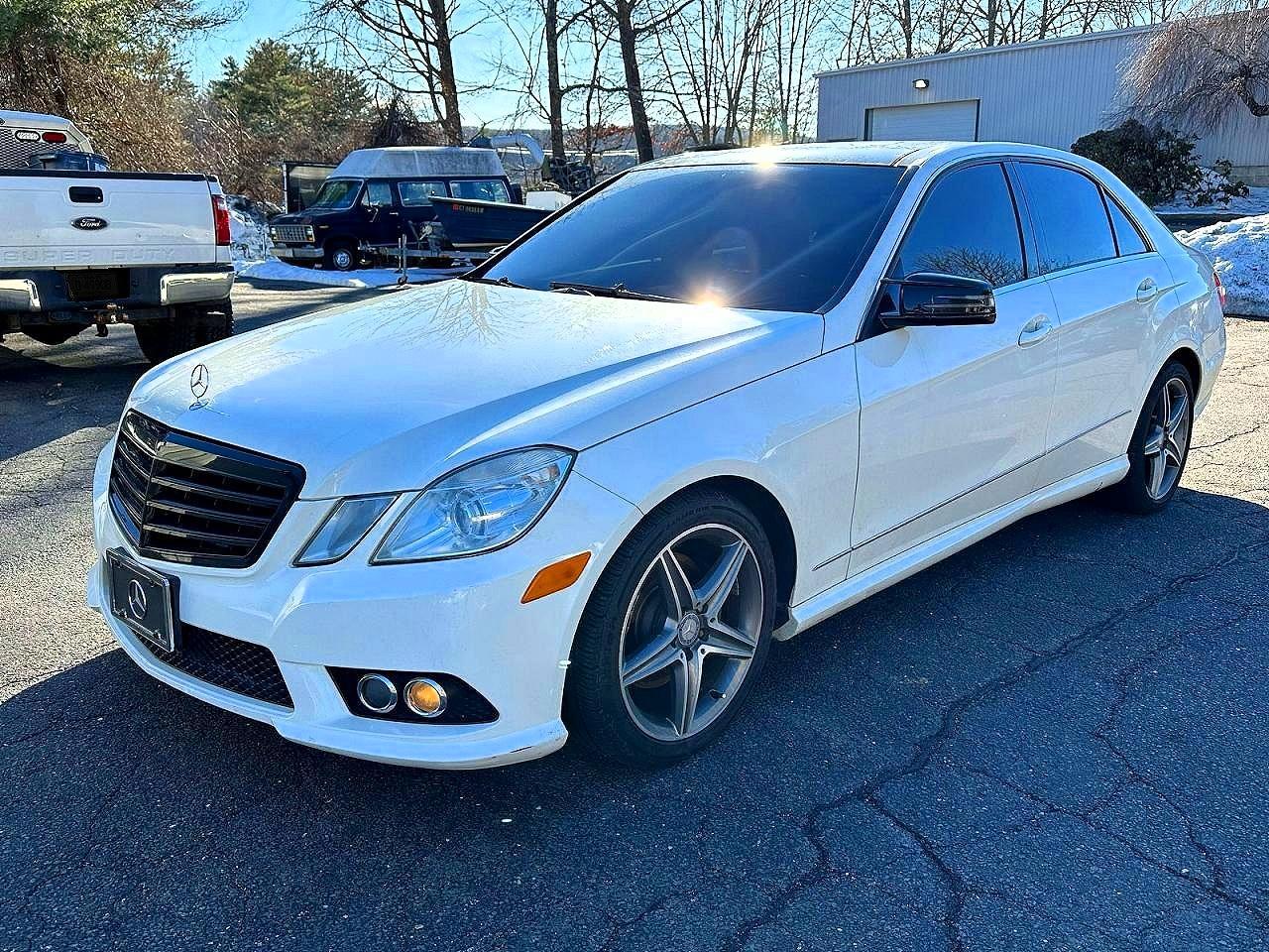 2010 MERCEDES-BENZ E-Class