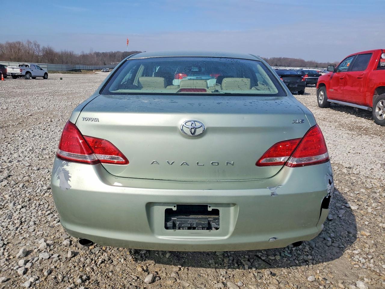 2007 TOYOTA Avalon