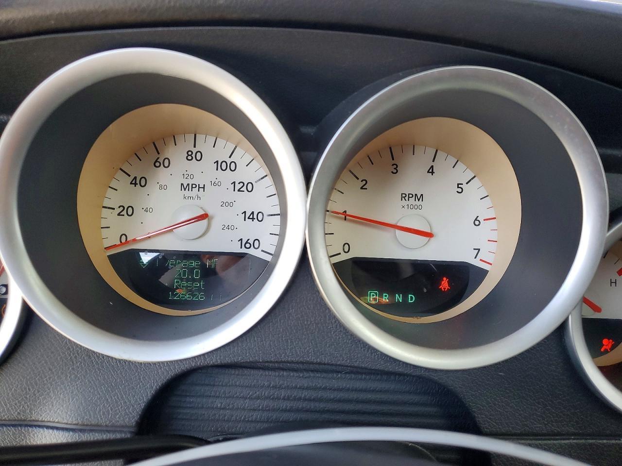 2006 DODGE CHARGER
