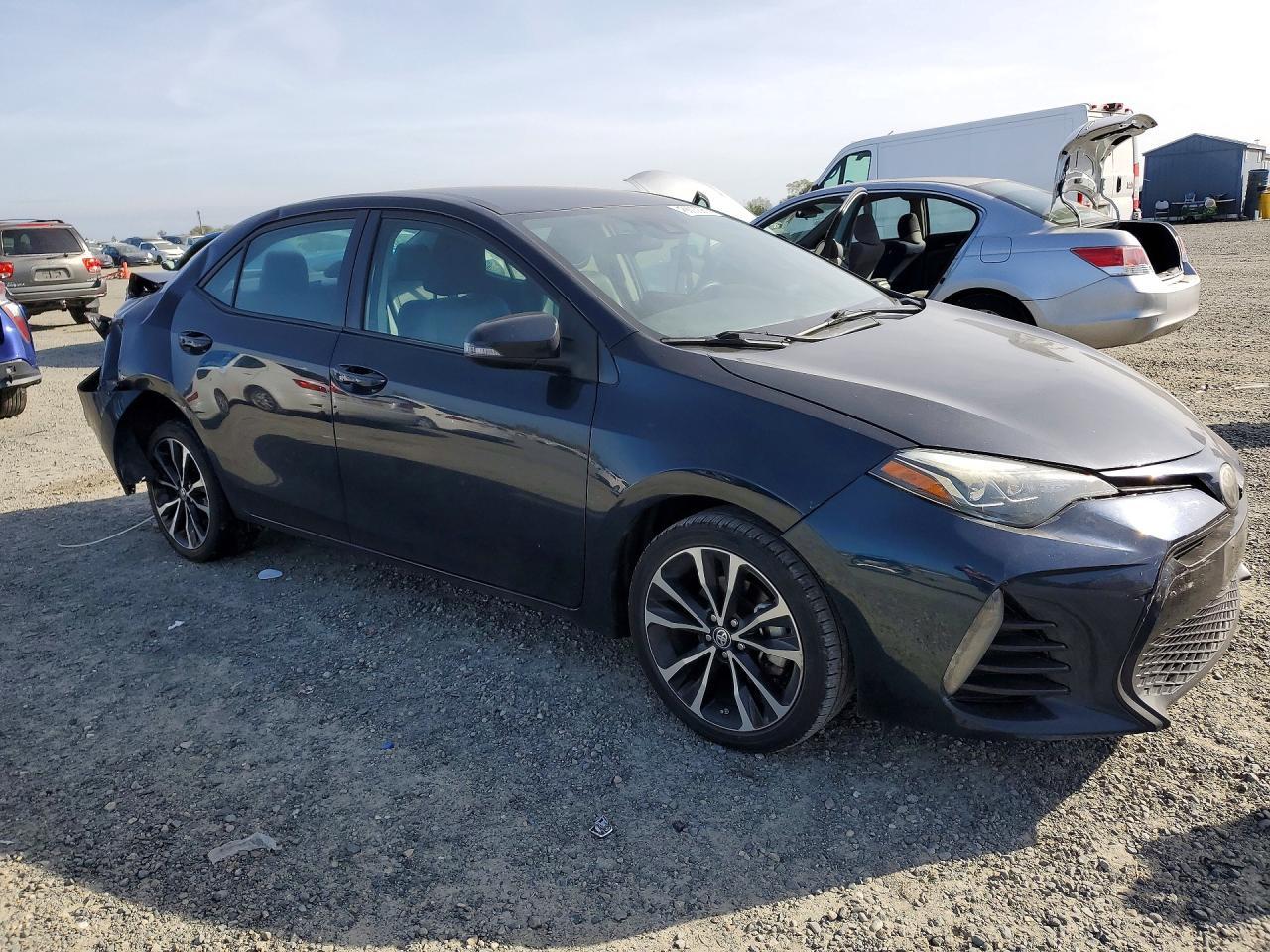 2018 TOYOTA COROLLA