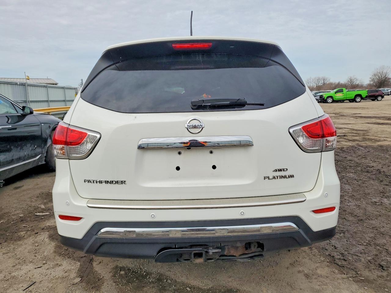 2014 NISSAN PATHFINDER