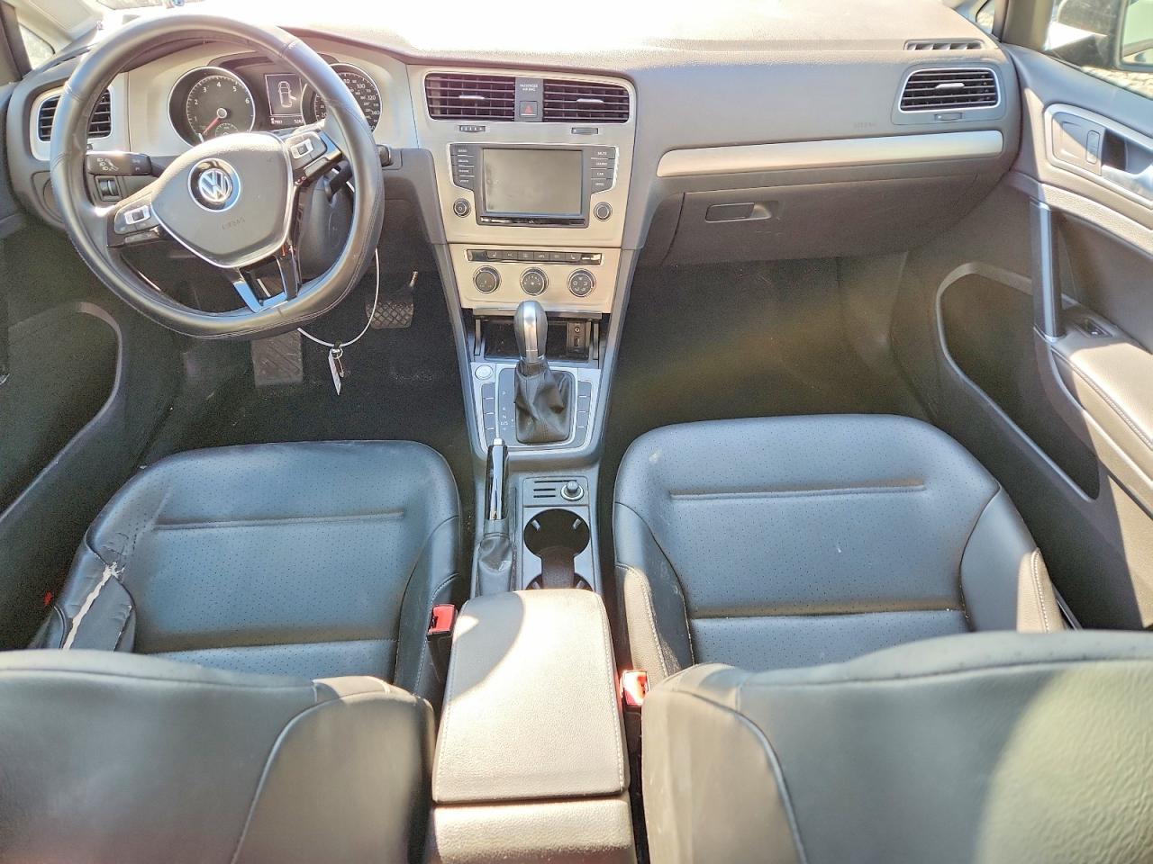 2017 VOLKSWAGEN GOLF