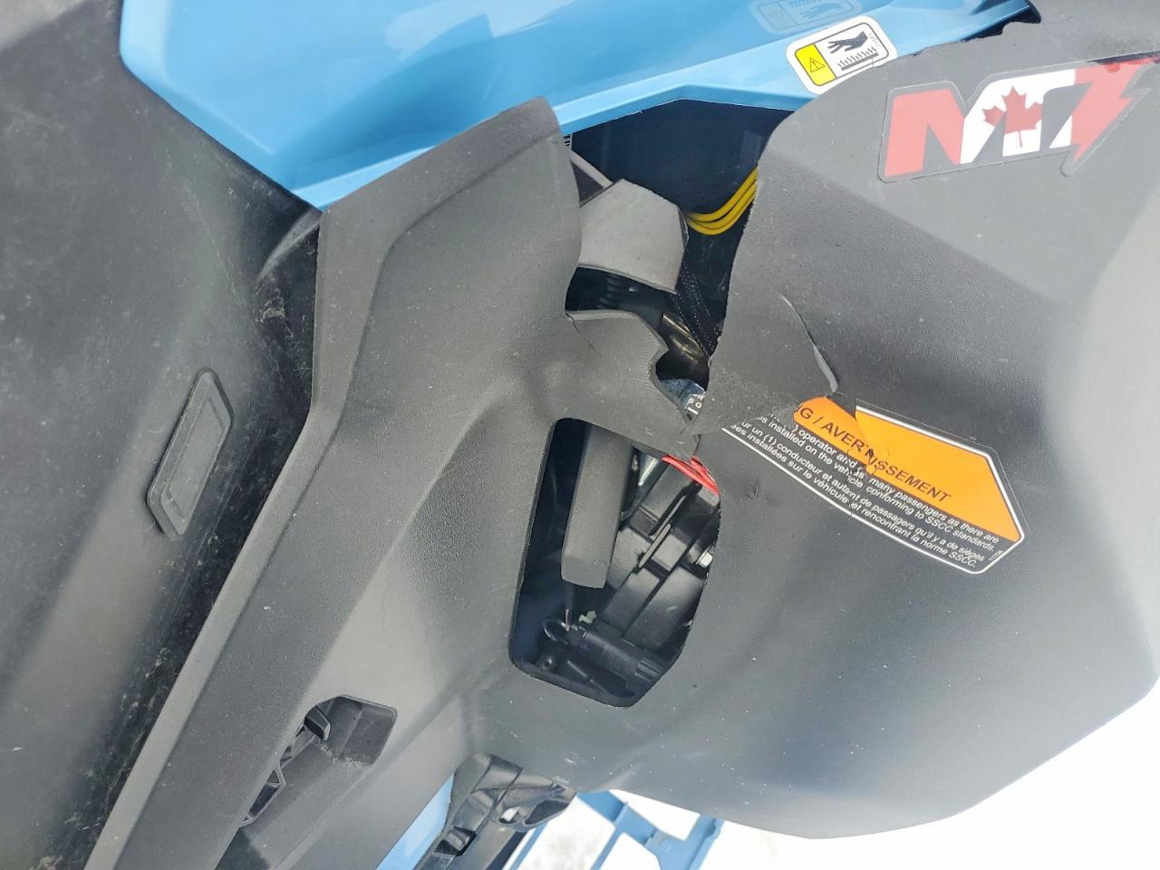 2026 Ski Snowmobile