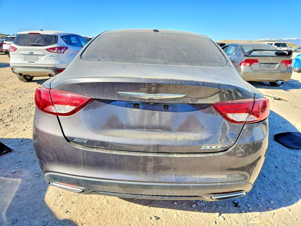 2015 CHRYSLER 200