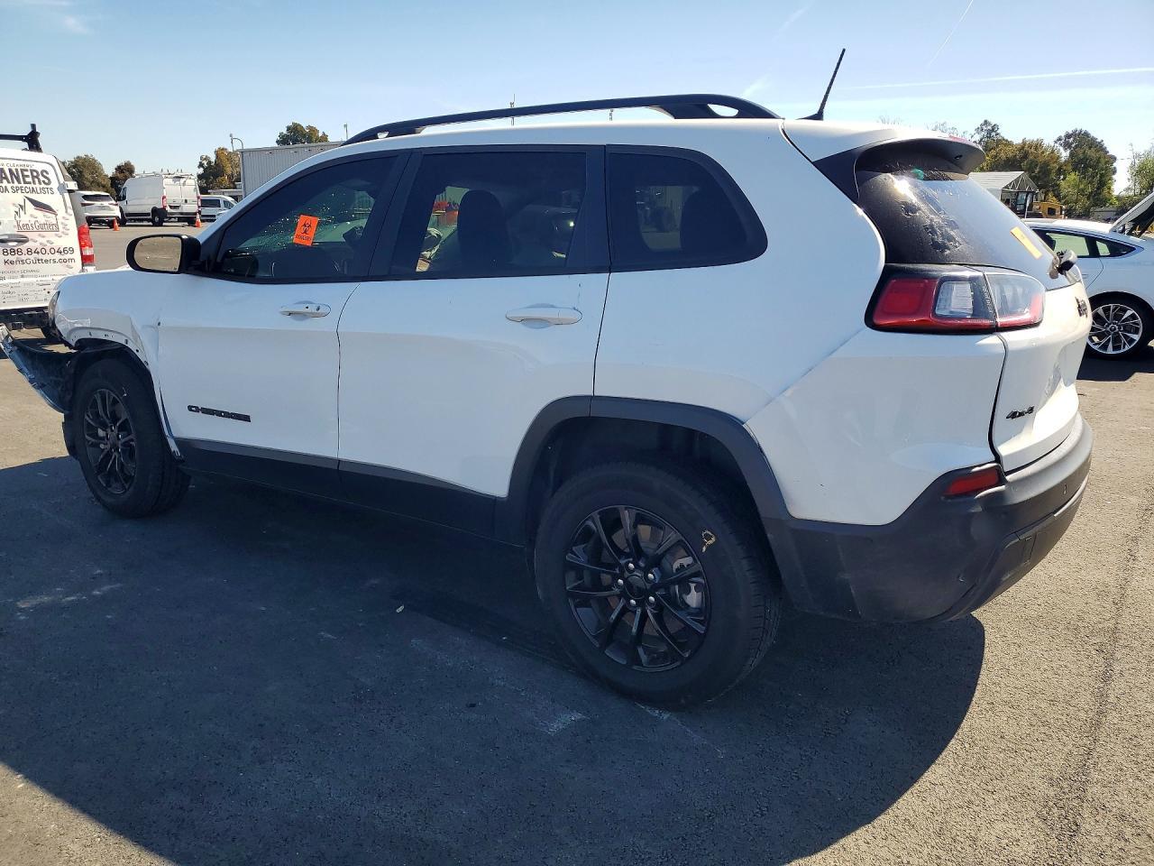 2023 JEEP CHEROKEE