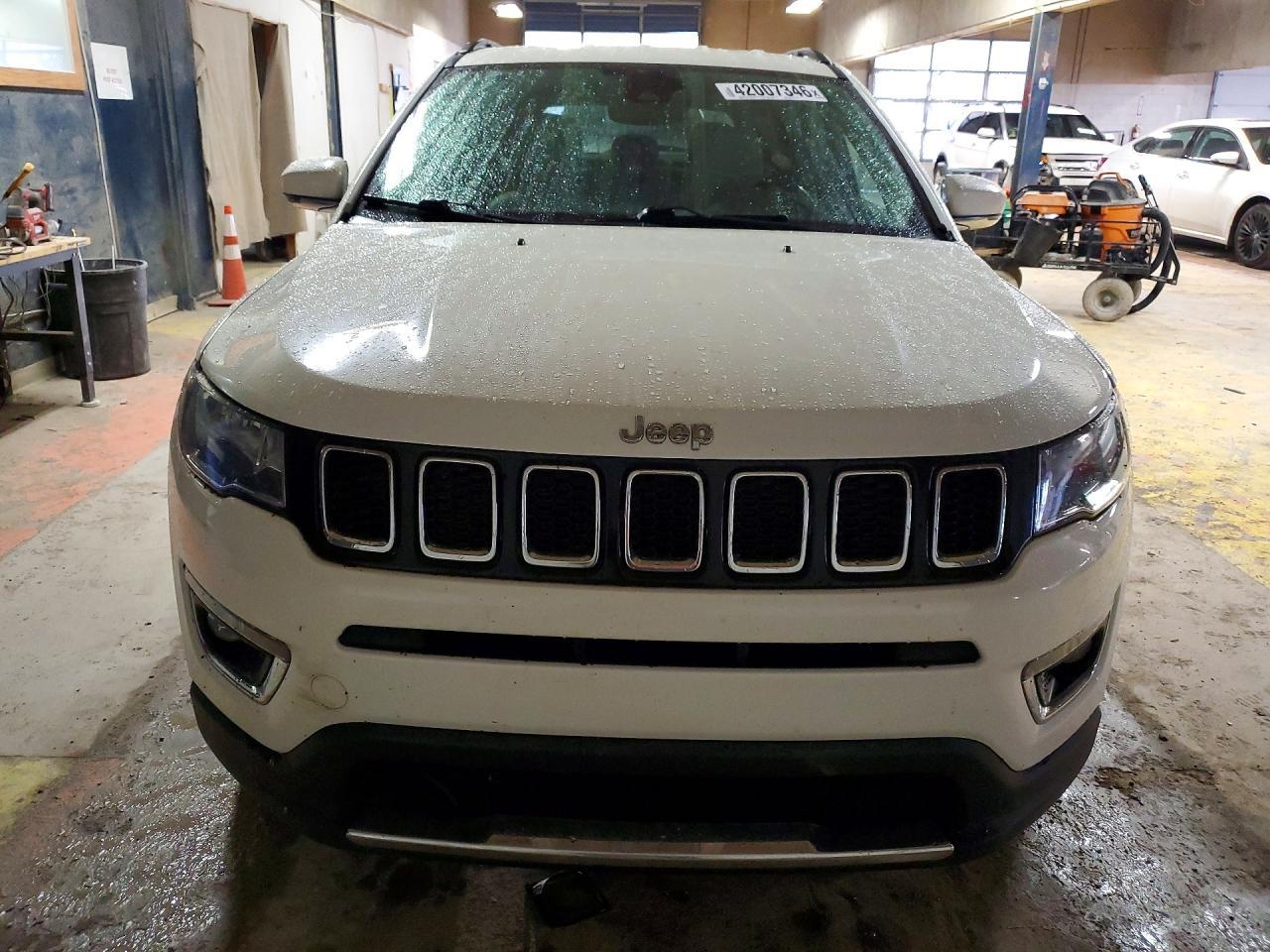 2021 JEEP Compass
