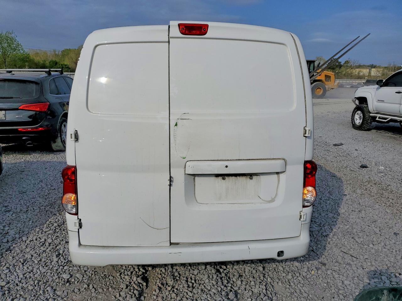 2020 NISSAN Nv2000