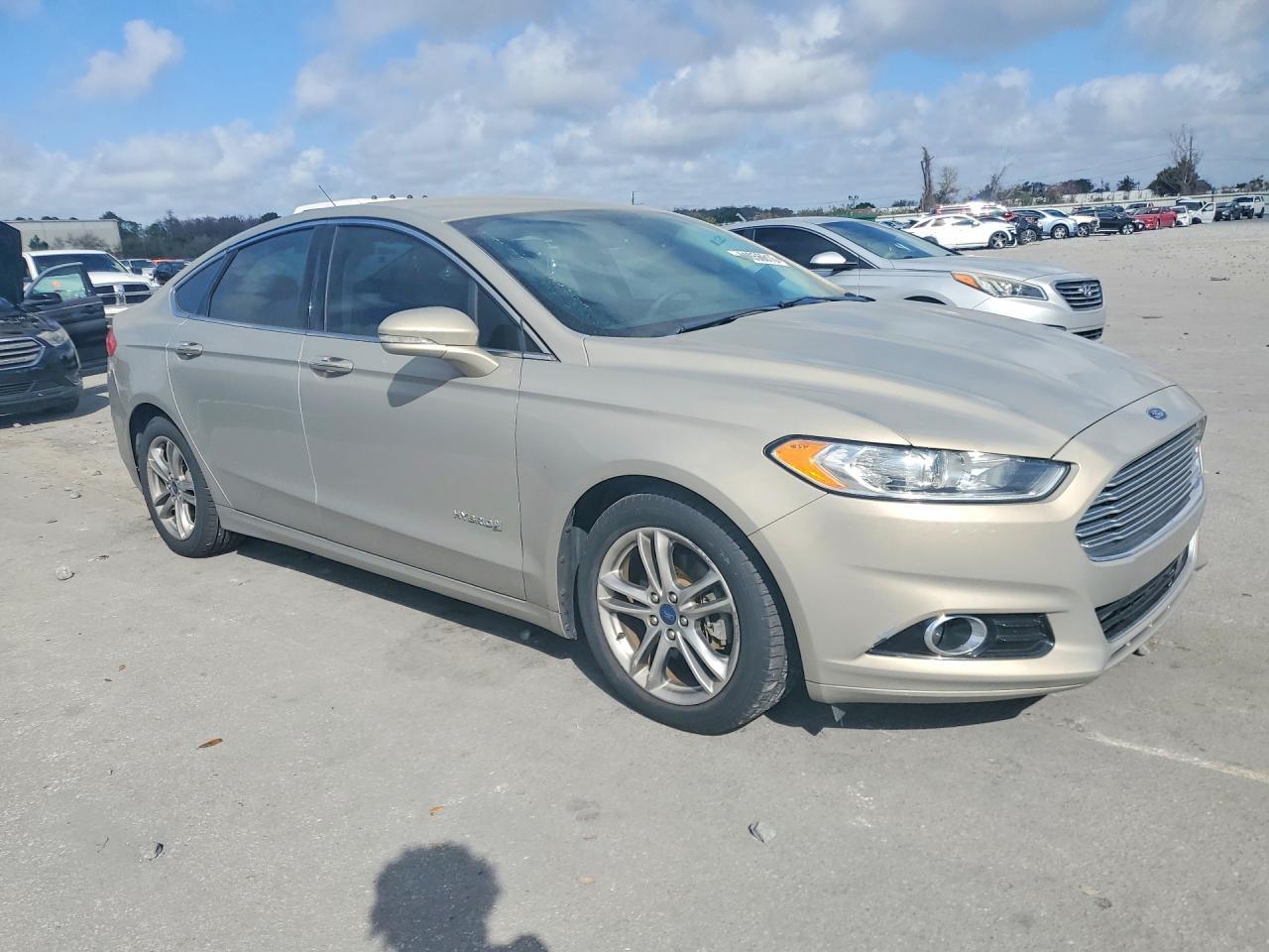 2016 FORD FUSION
