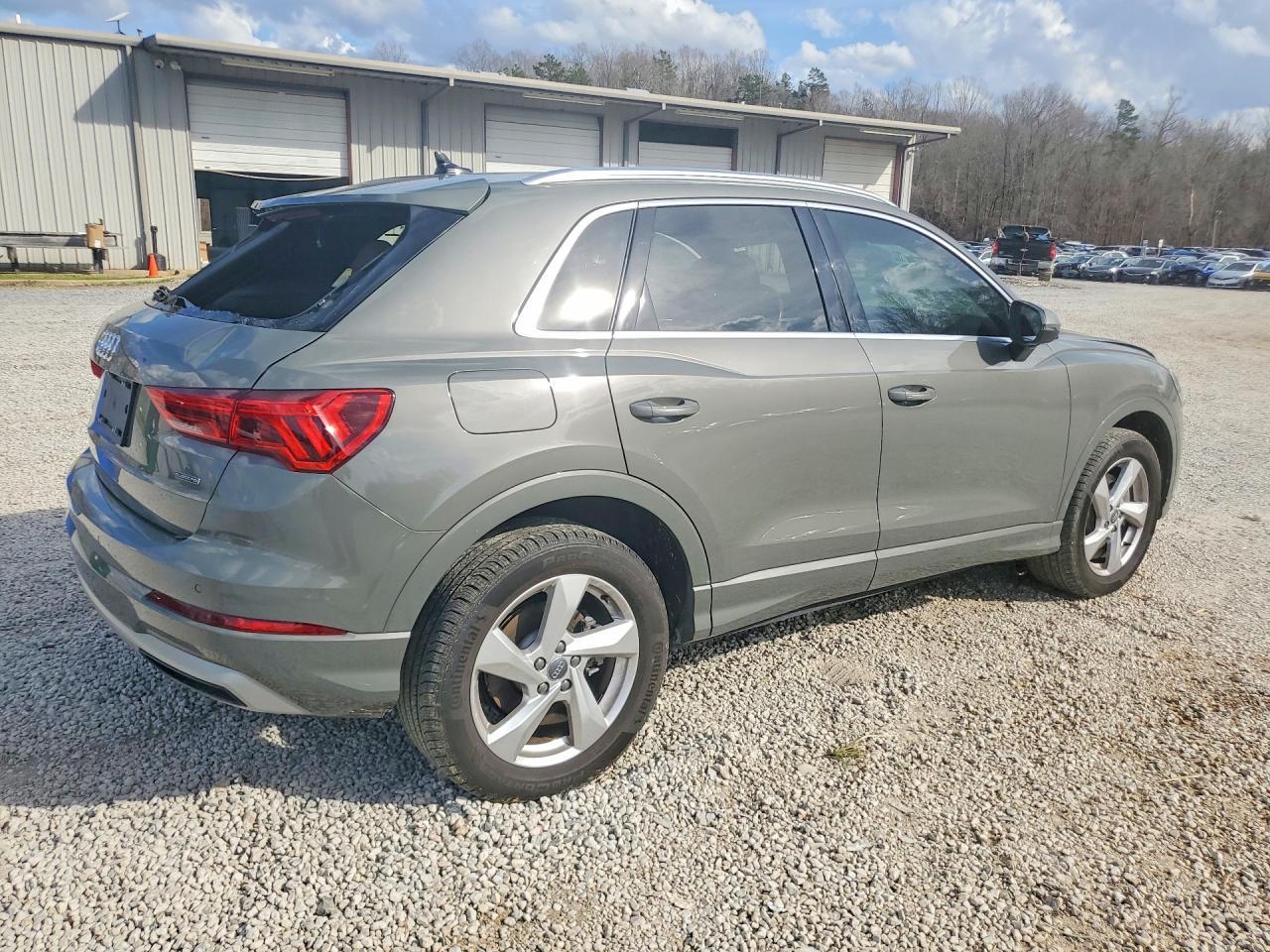 2020 AUDI Q3