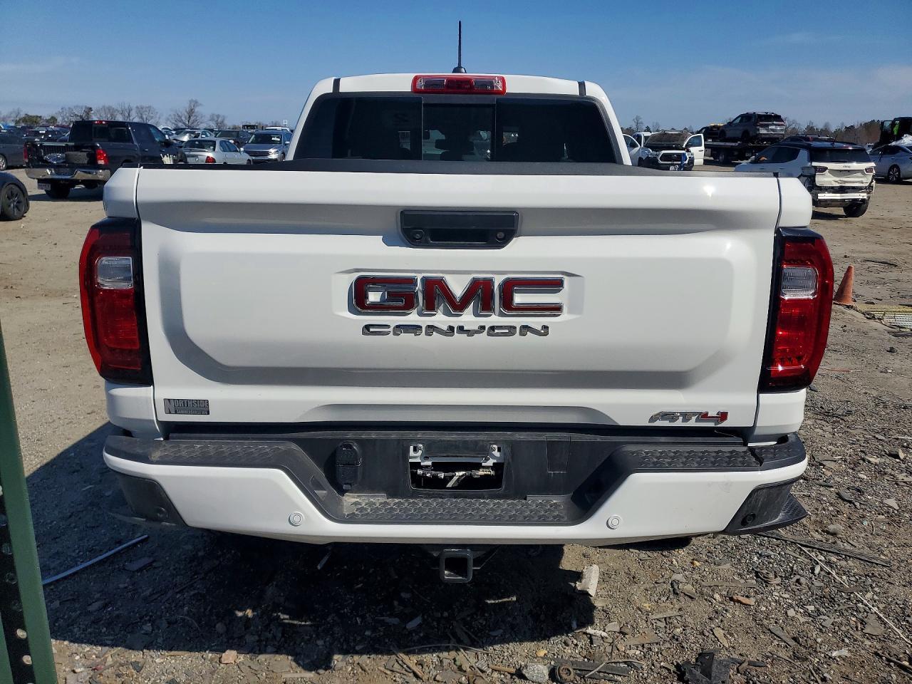 2026 GMC CANYON