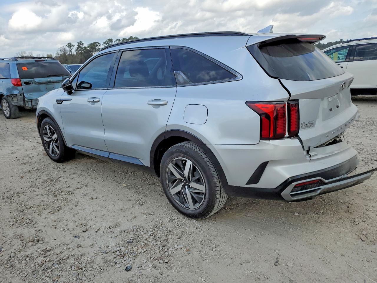 2021 KIA SORENTO
