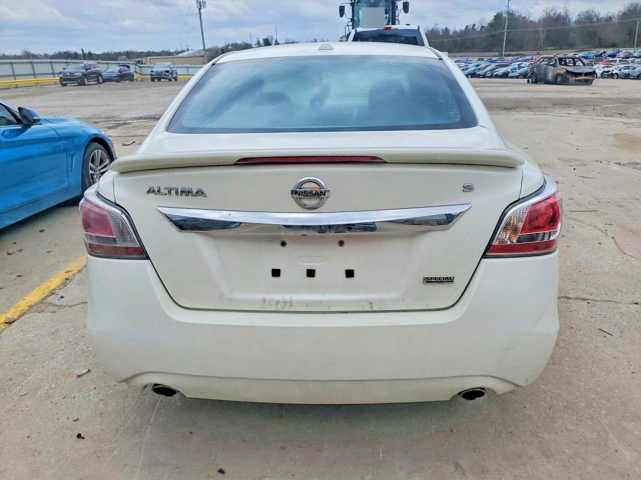 2015 NISSAN ALTIMA