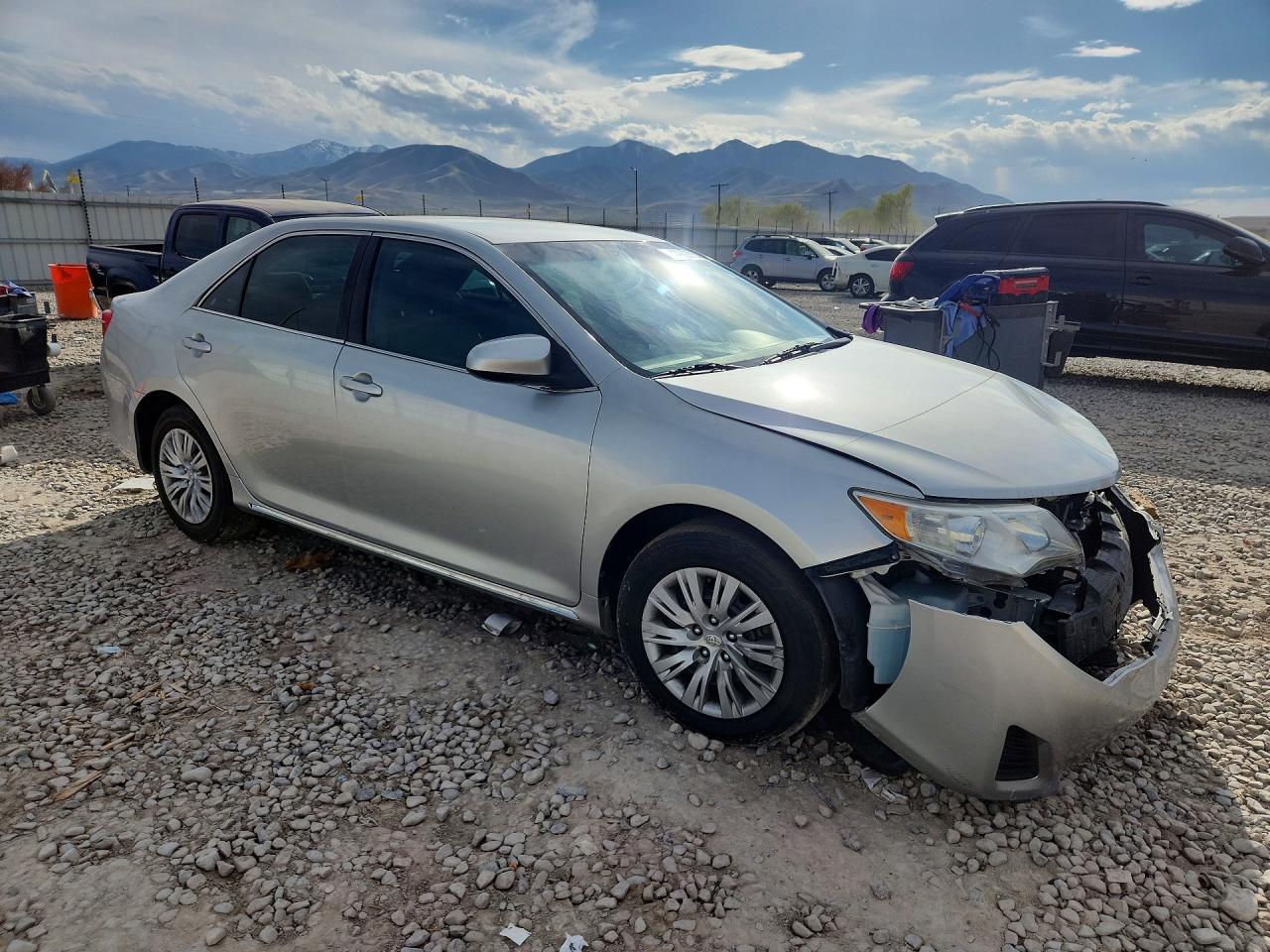 2012 TOYOTA CAMRY