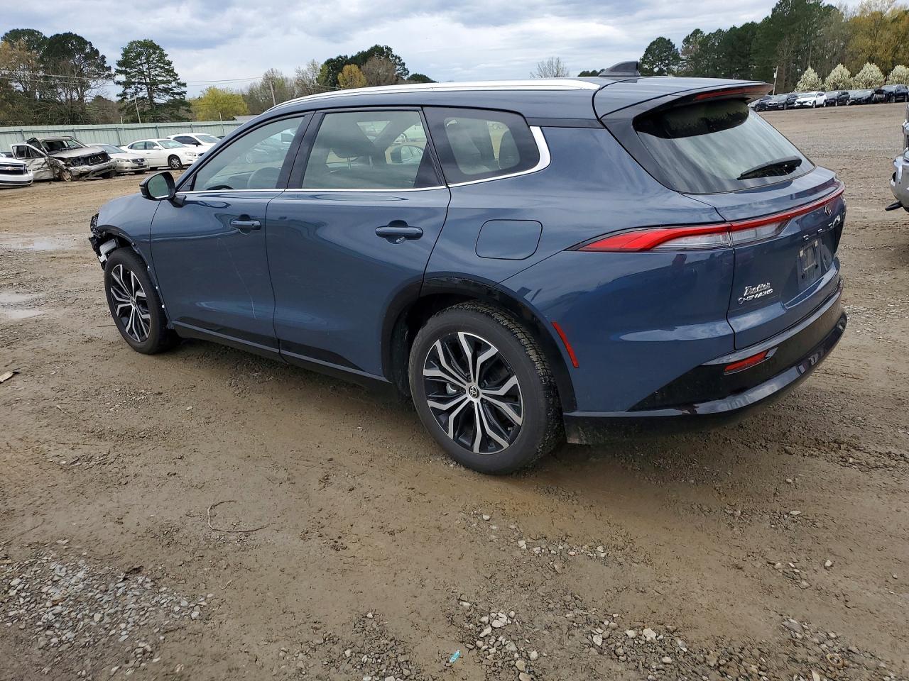 2025 TOYOTA Crown
